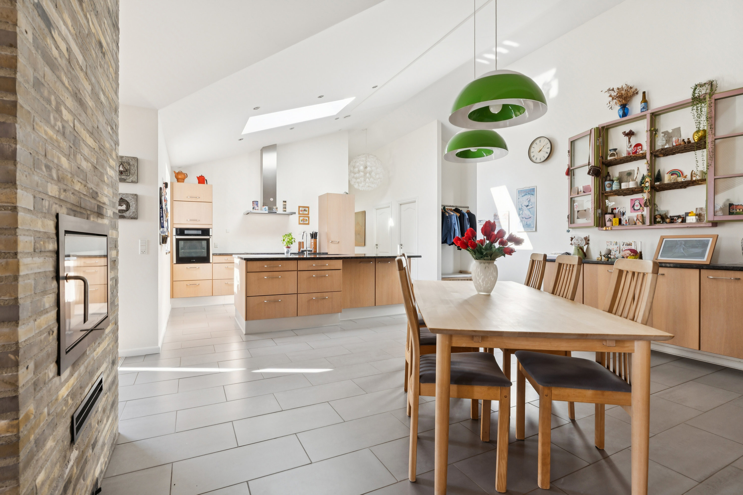 Fremhævet spisestue billede i fuldskærmstilstand. Billede af Søndertoft 51, Tørsbøl, 6300 Gråsten