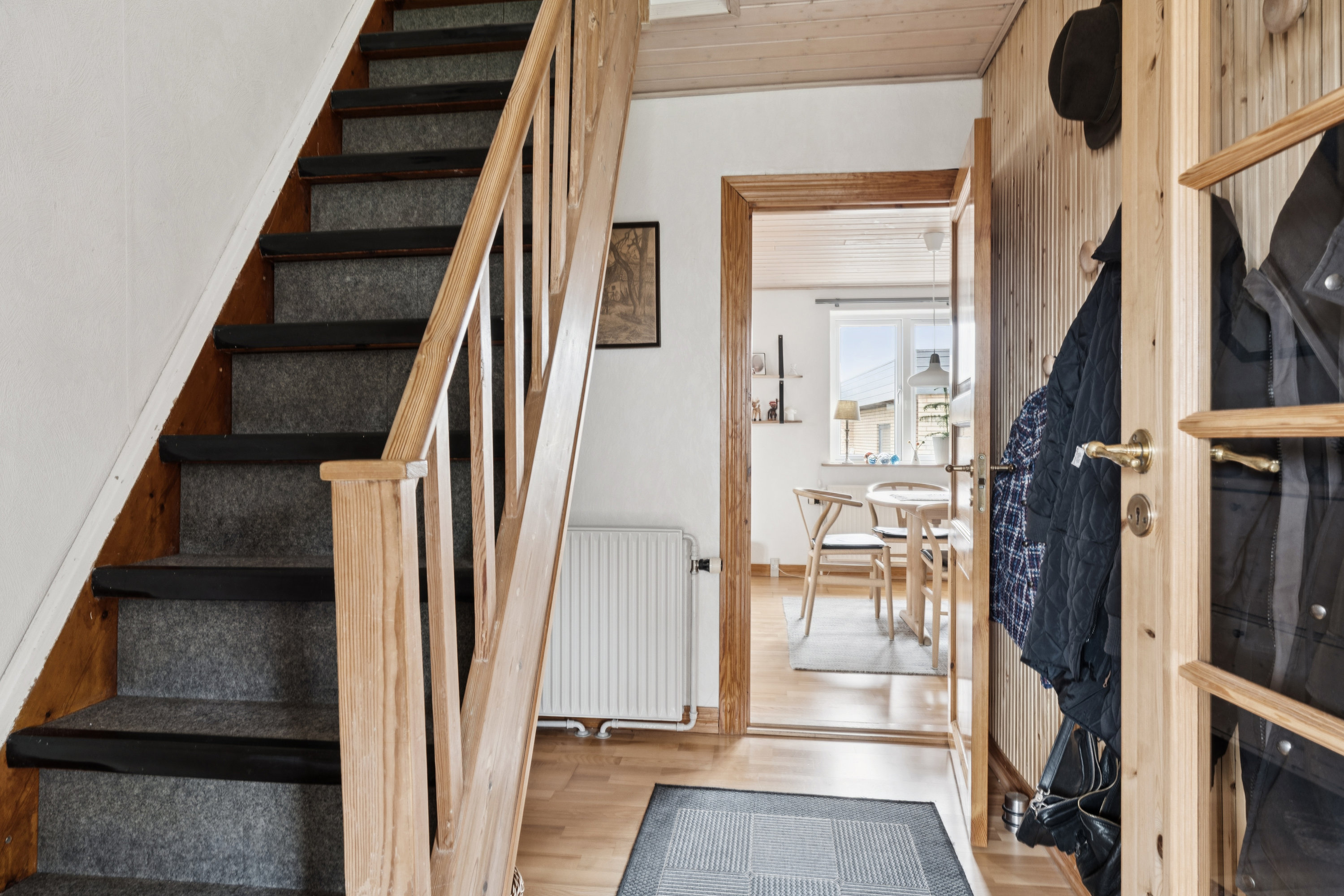 Fremhævet entré billede i fuldskærmstilstand. Billede af Tværgade 20, 9270 Klarup