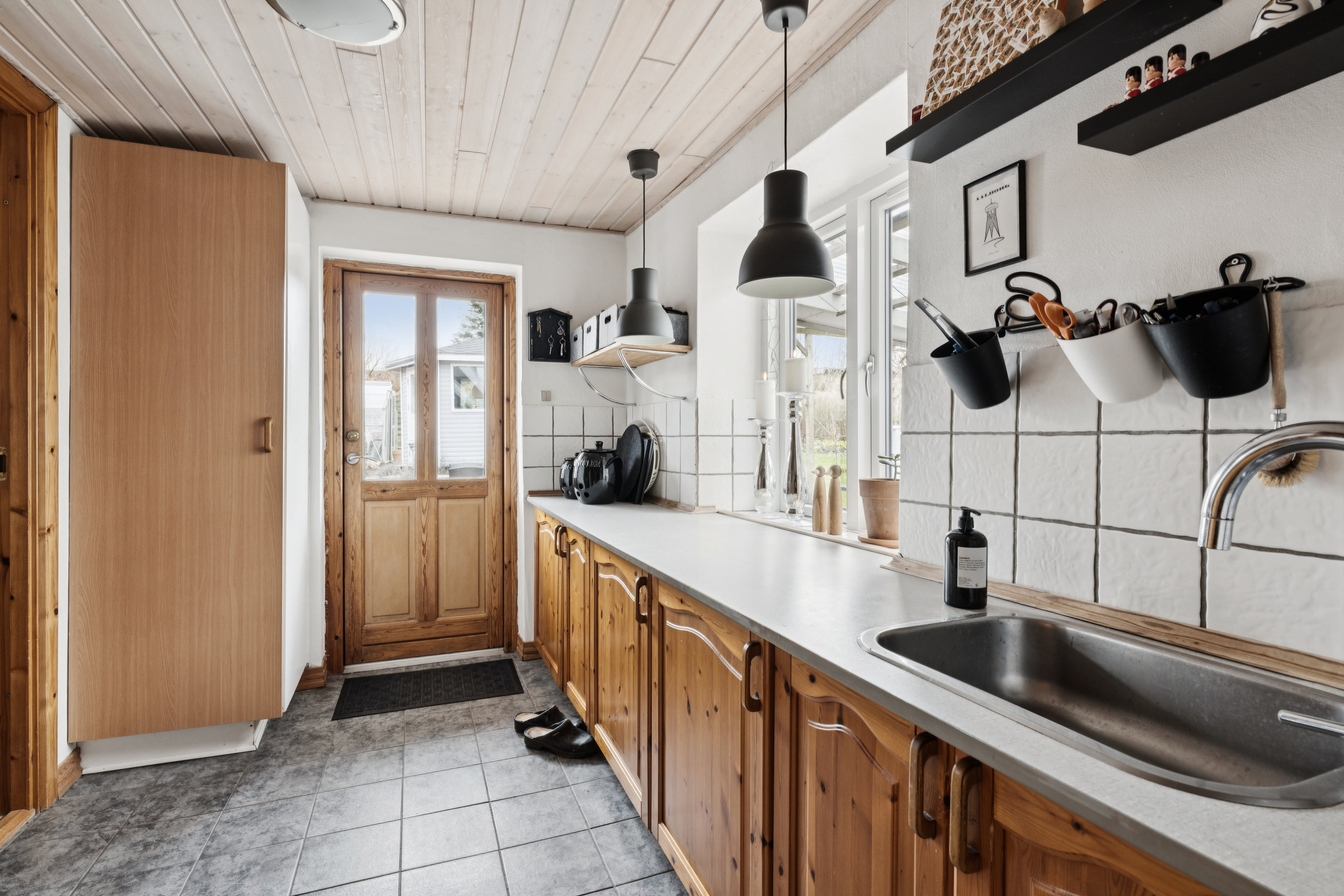 Fremhævet køkken billede i fuldskærmstilstand. Billede af Tværgade 20, 9270 Klarup