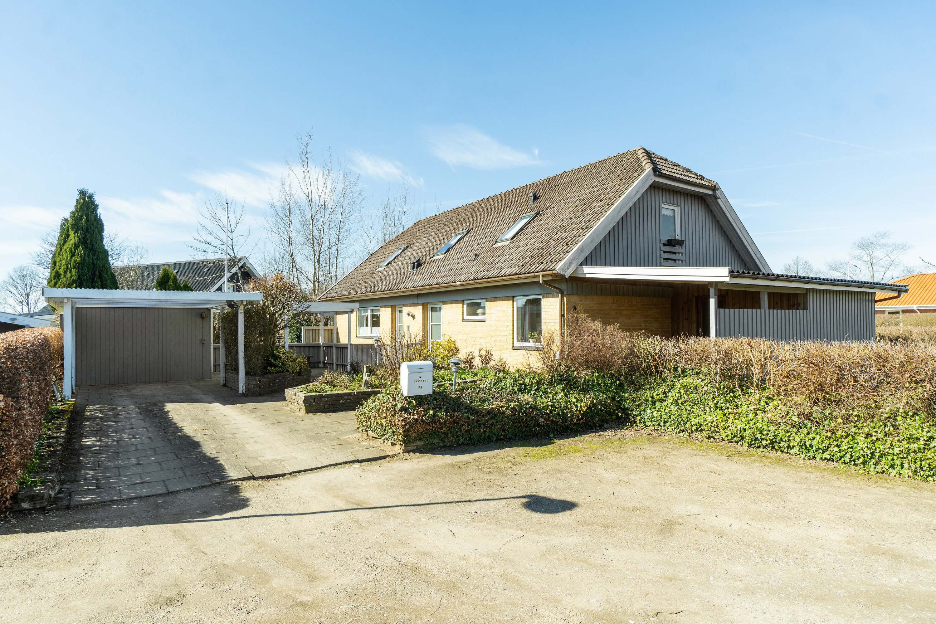 Fremhævet udendørs billede i fuldskærmstilstand. Billede af Højbuen 14, 4270 Høng