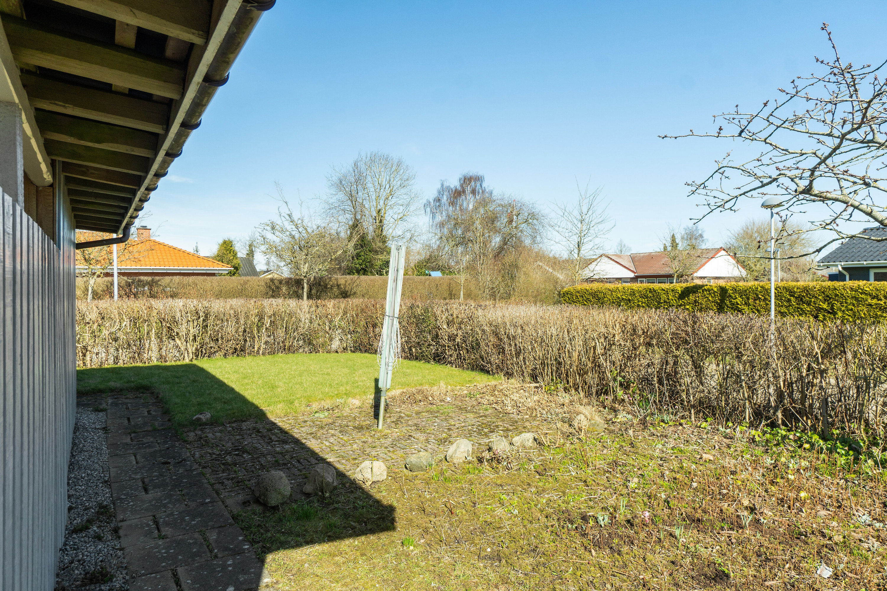 Fremhævet udendørs billede i fuldskærmstilstand. Billede af Højbuen 14, 4270 Høng