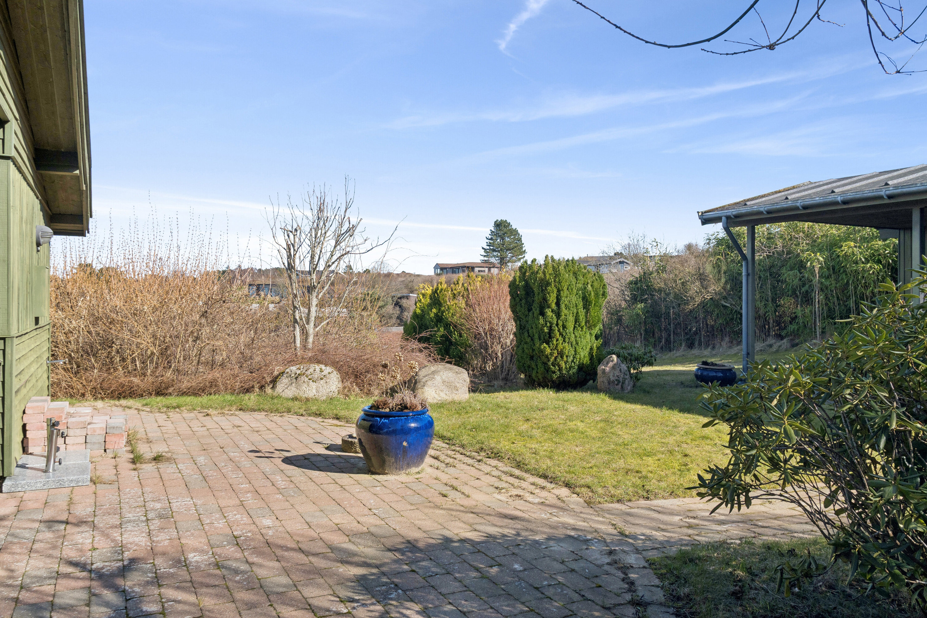 Fremhævet udendørs billede i fuldskærmstilstand. Billede af Varhøj 15, Veddinge, 4540 Fårevejle