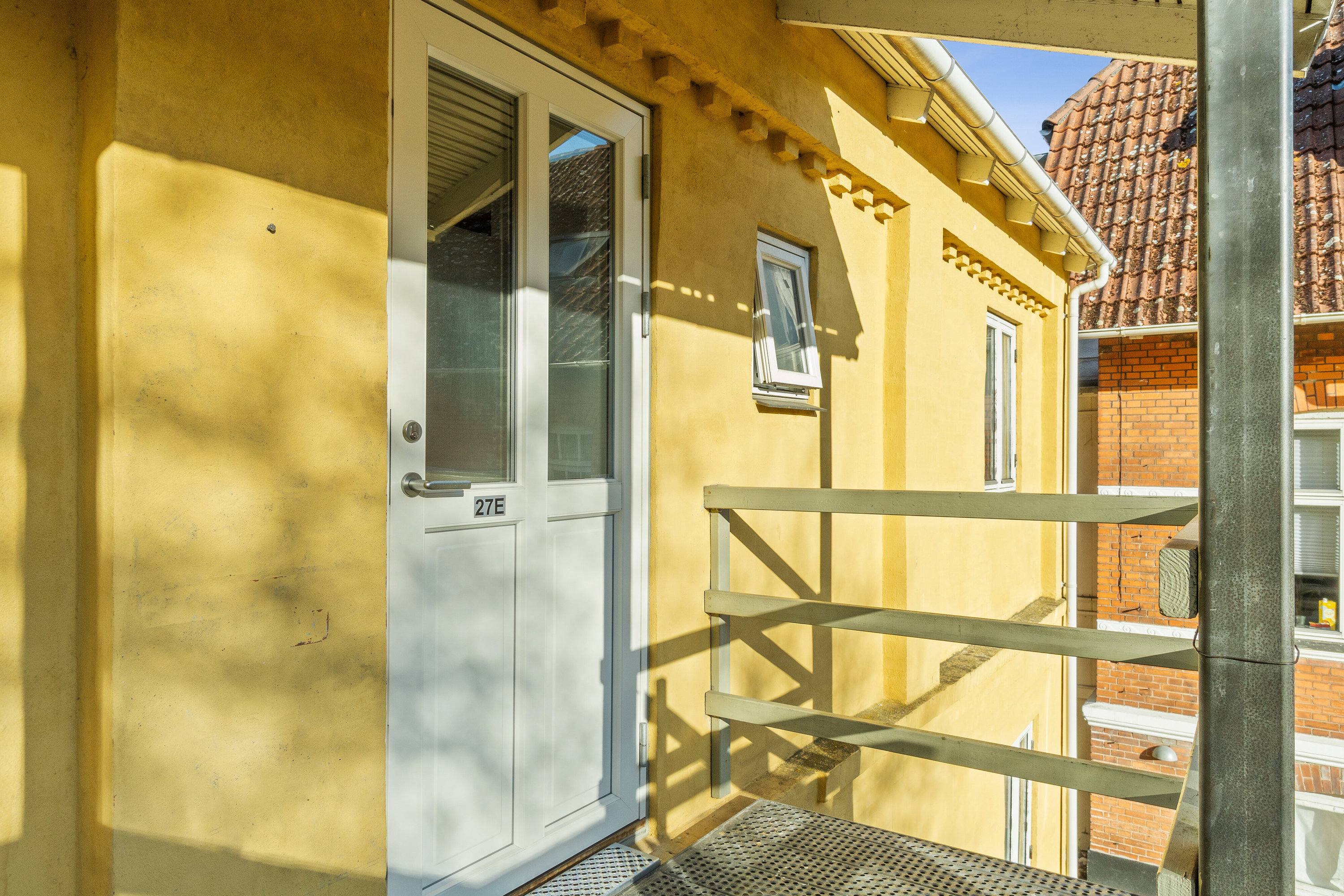 Fremhævet altan billede i fuldskærmstilstand. Billede af Sdr.Stationsvej 27E, 4200 Slagelse