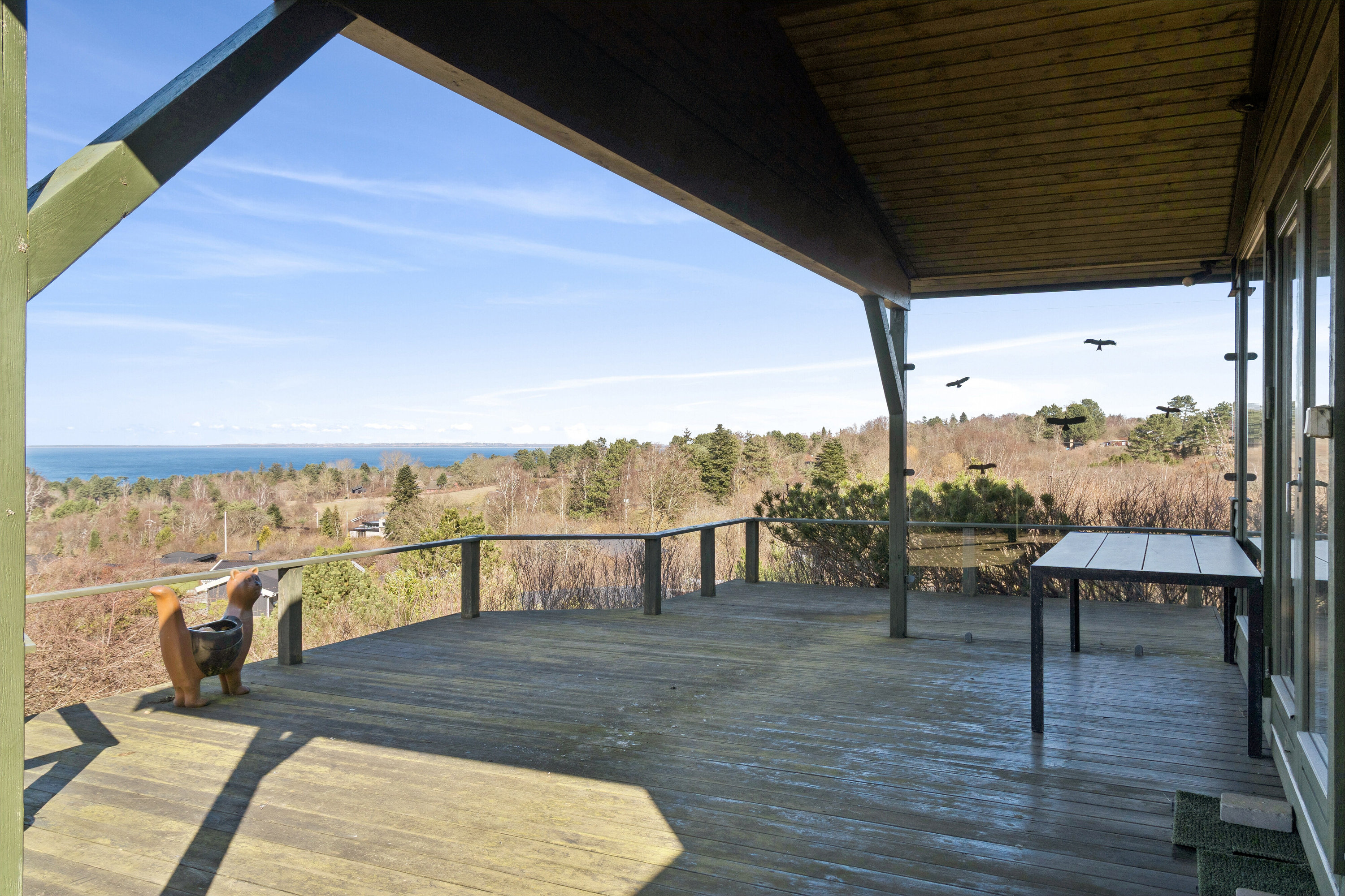 Fremhævet udendørs billede i fuldskærmstilstand. Billede af Varhøj 15, Veddinge, 4540 Fårevejle