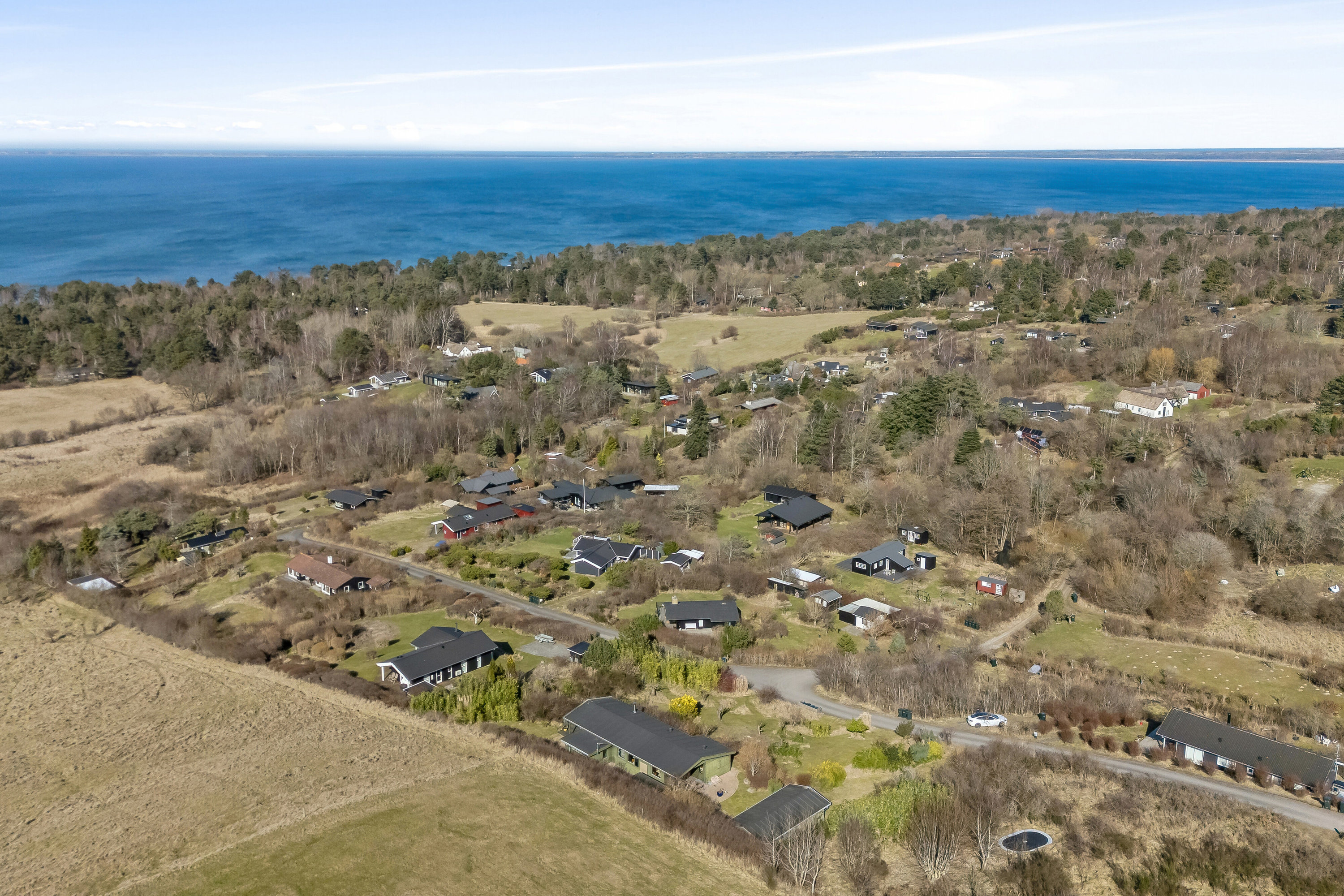 Fremhævet luftfoto billede i fuldskærmstilstand. Billede af Varhøj 15, Veddinge, 4540 Fårevejle