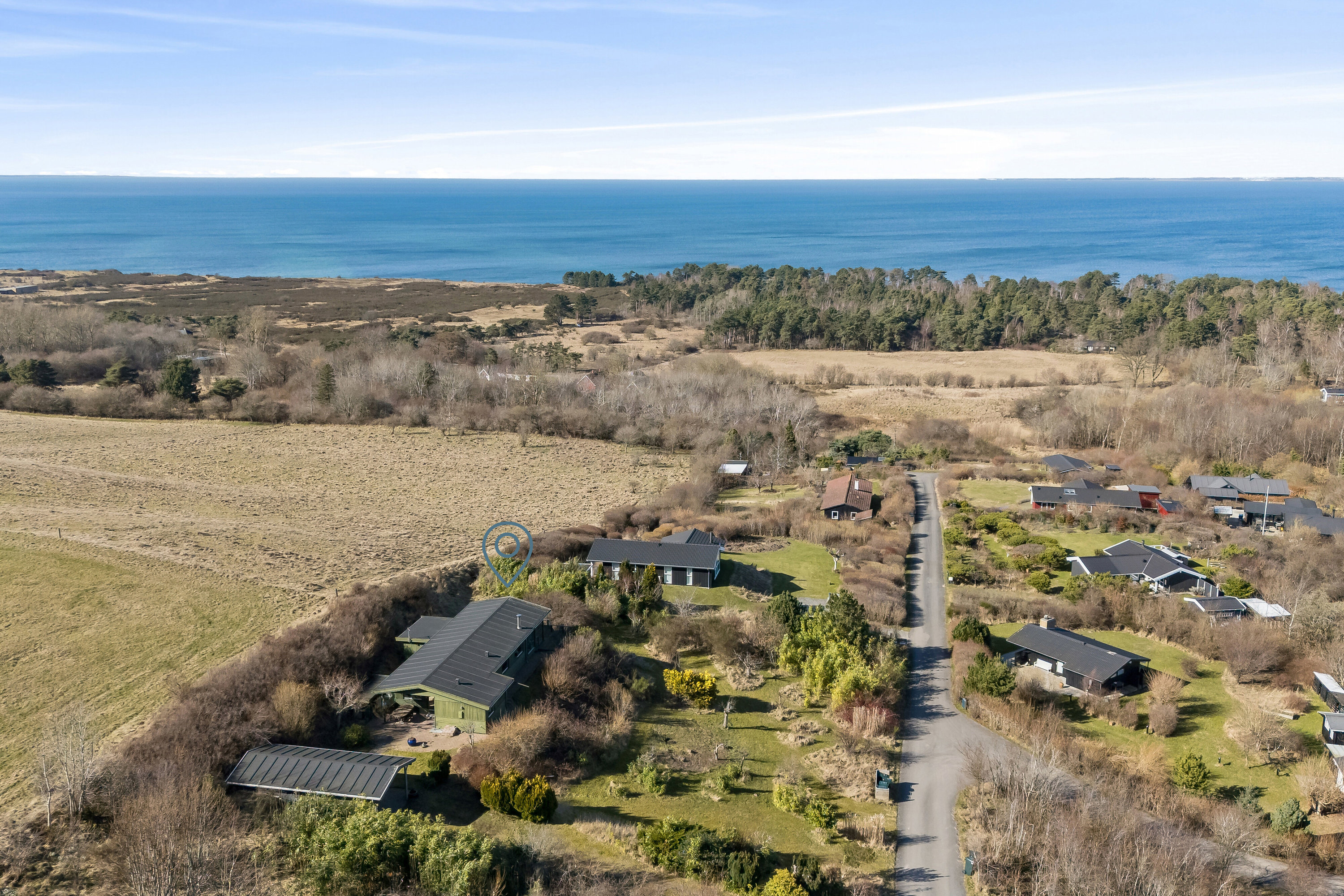 Fremhævet luftfoto billede i fuldskærmstilstand. Billede af Varhøj 15, Veddinge, 4540 Fårevejle