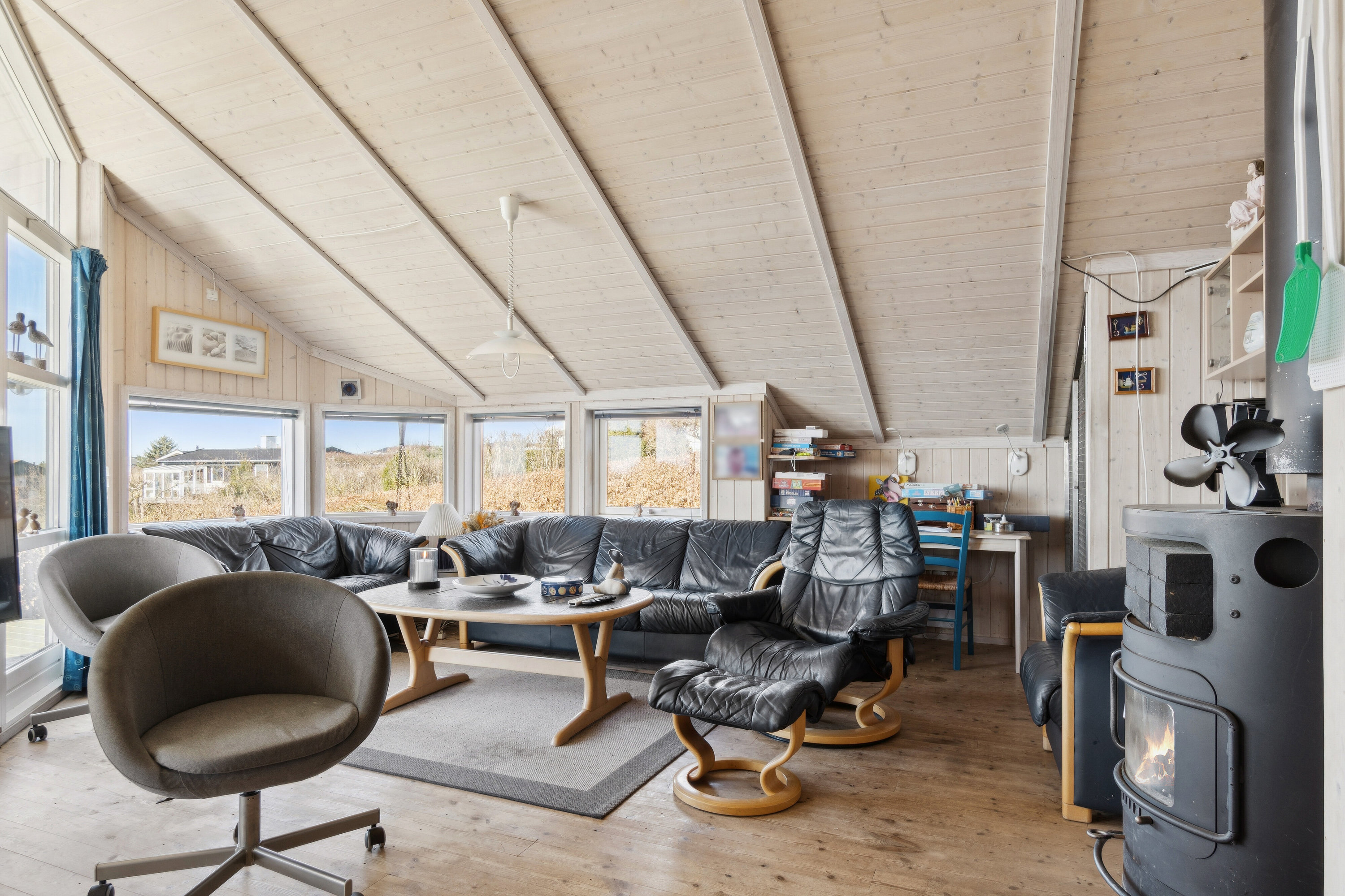 Fremhævet stue billede i fuldskærmstilstand. Billede af Klintevænget 5, Drøsselbjerg, 4200 Slagelse