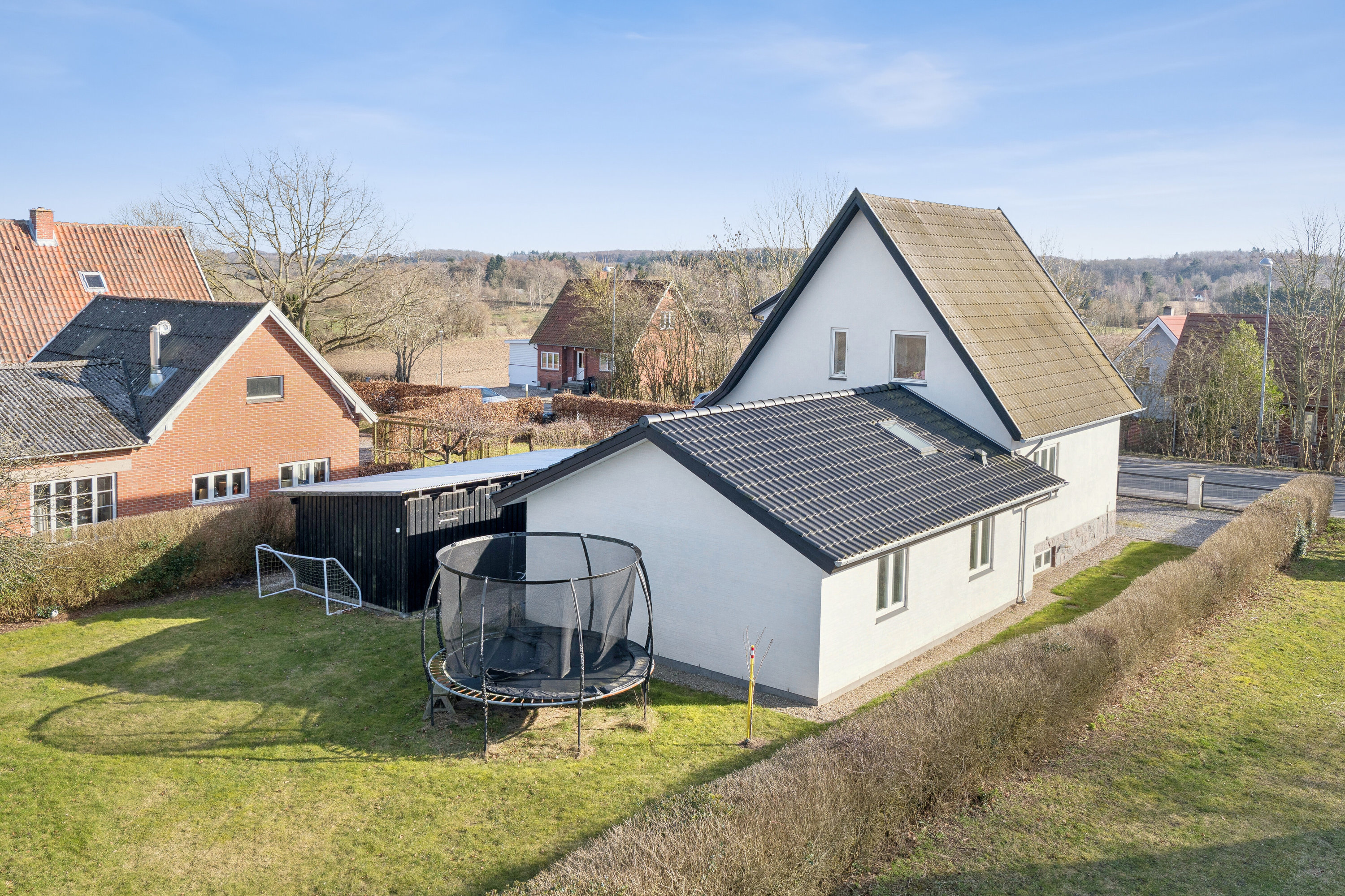 Fremhævet luftfoto billede i fuldskærmstilstand. Billede af Assensvej 30, Kirkeby, 5771 Stenstrup