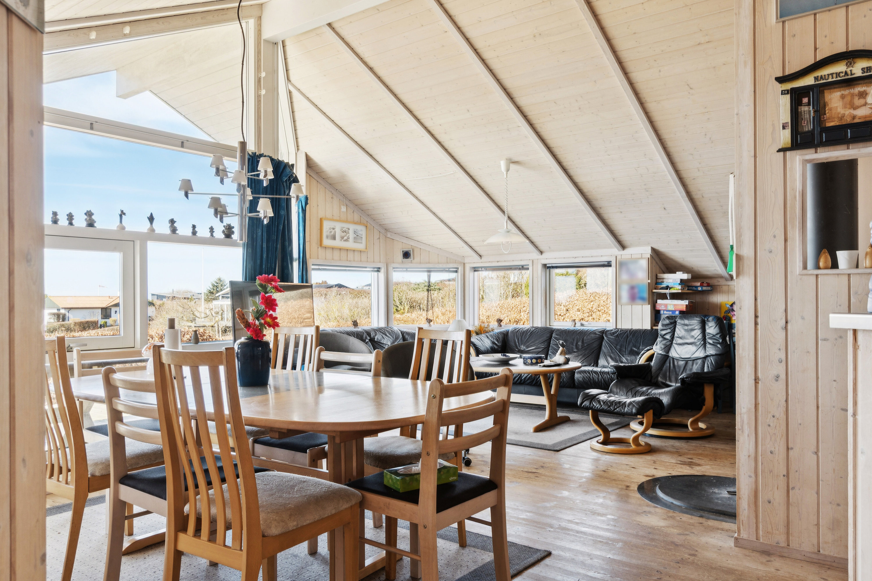 Fremhævet spisestue billede i fuldskærmstilstand. Billede af Klintevænget 5, Drøsselbjerg, 4200 Slagelse