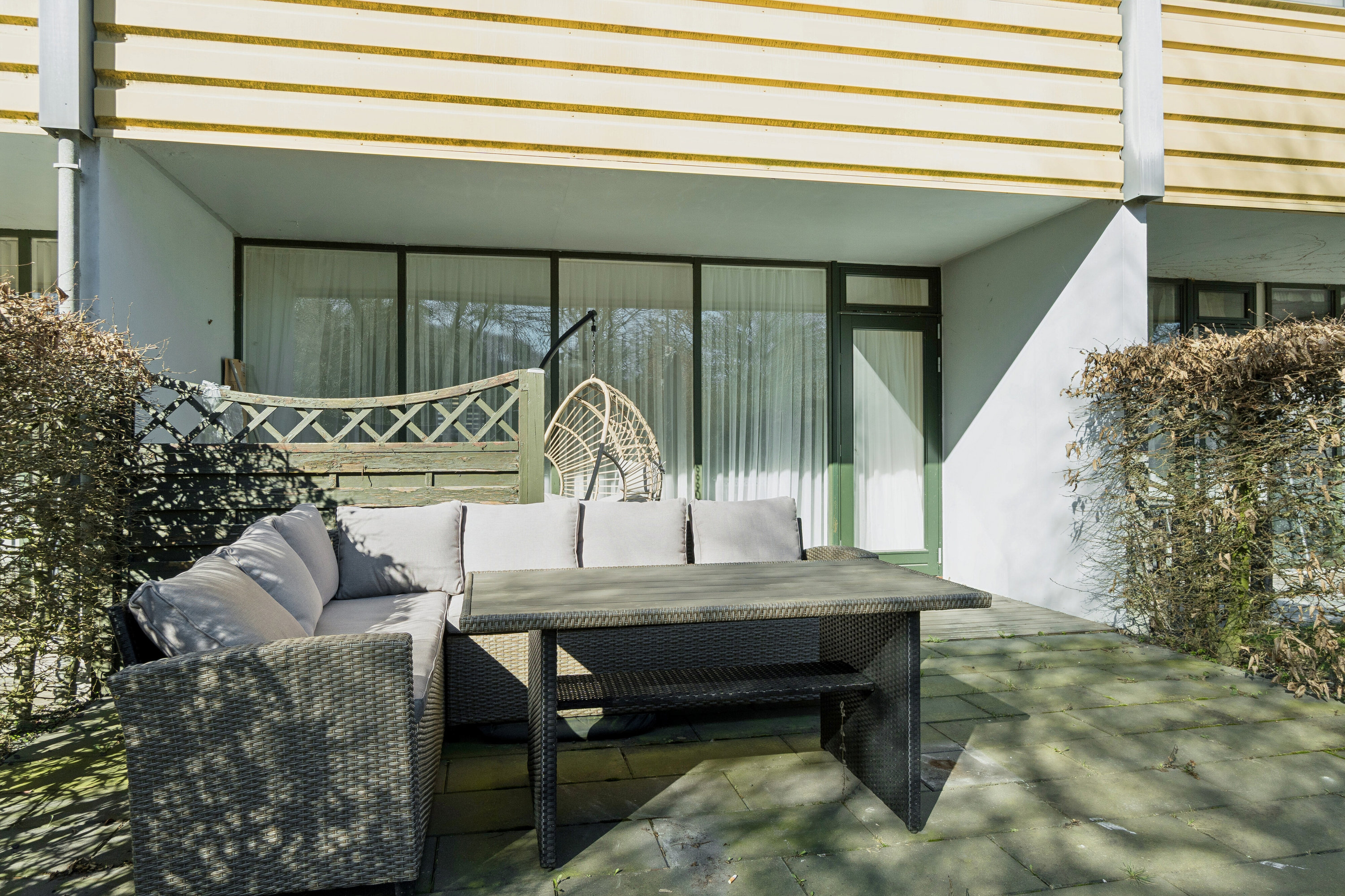 Fremhævet udendørs billede i fuldskærmstilstand. Billede af Byskov Alle 8, st.. th., 4200 Slagelse