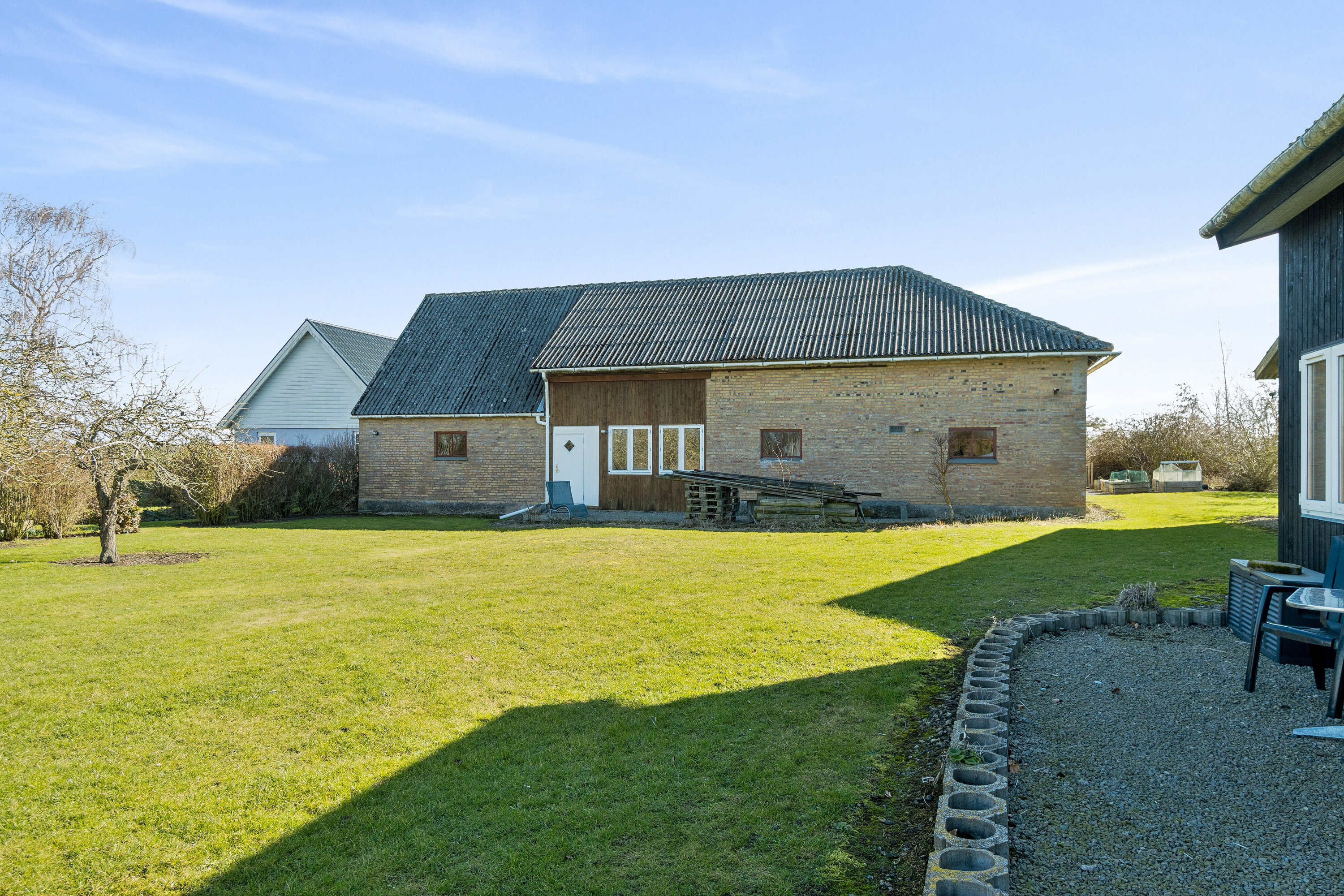 Fremhævet set fra vejen billede i fuldskærmstilstand. Billede af Banevej 14, Hyllested, 4261 Dalmose