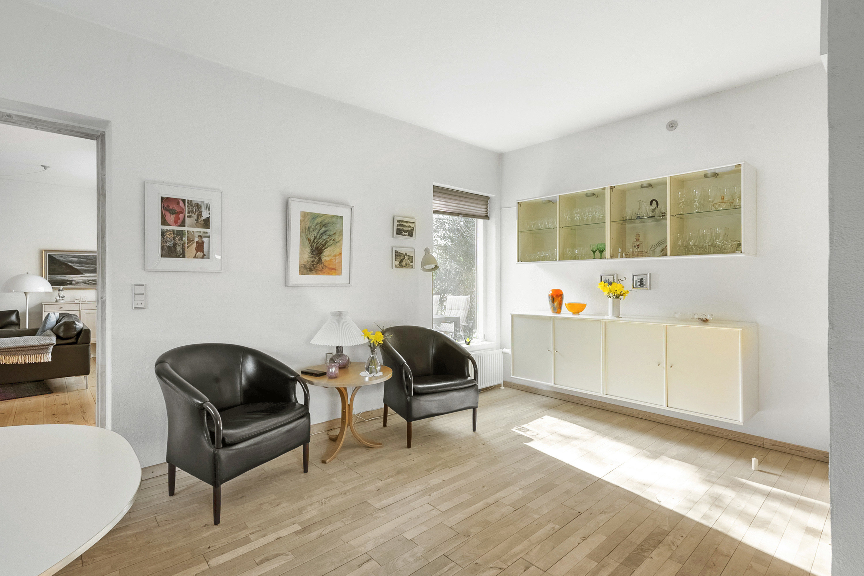 Fremhævet stue billede i fuldskærmstilstand. Billede af H.C. Lumbyes Vej 151, Lumby, 5270 Odense N