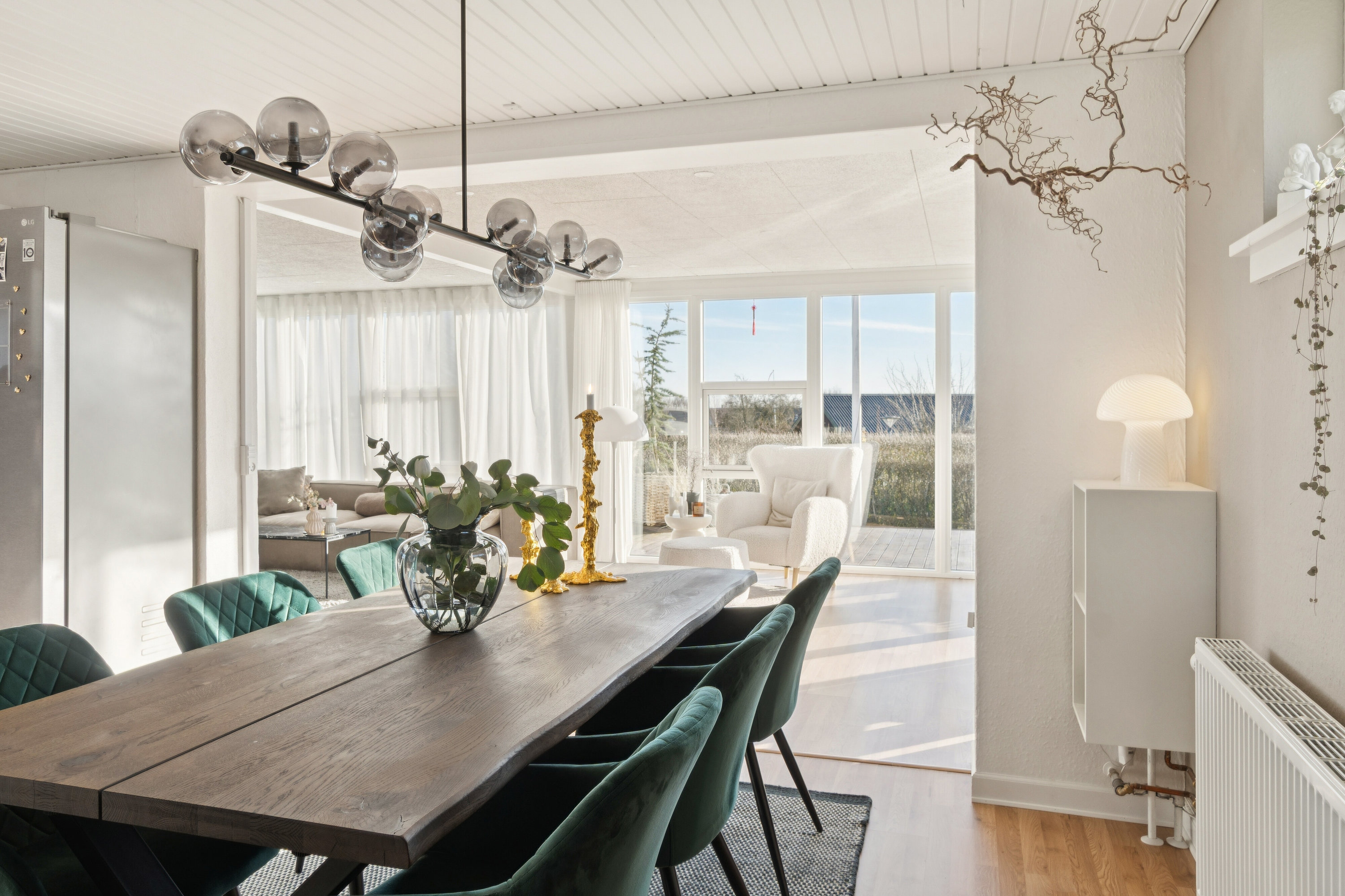 Fremhævet spisestue billede i fuldskærmstilstand. Billede af Nørrevangen 17, 4550 Asnæs