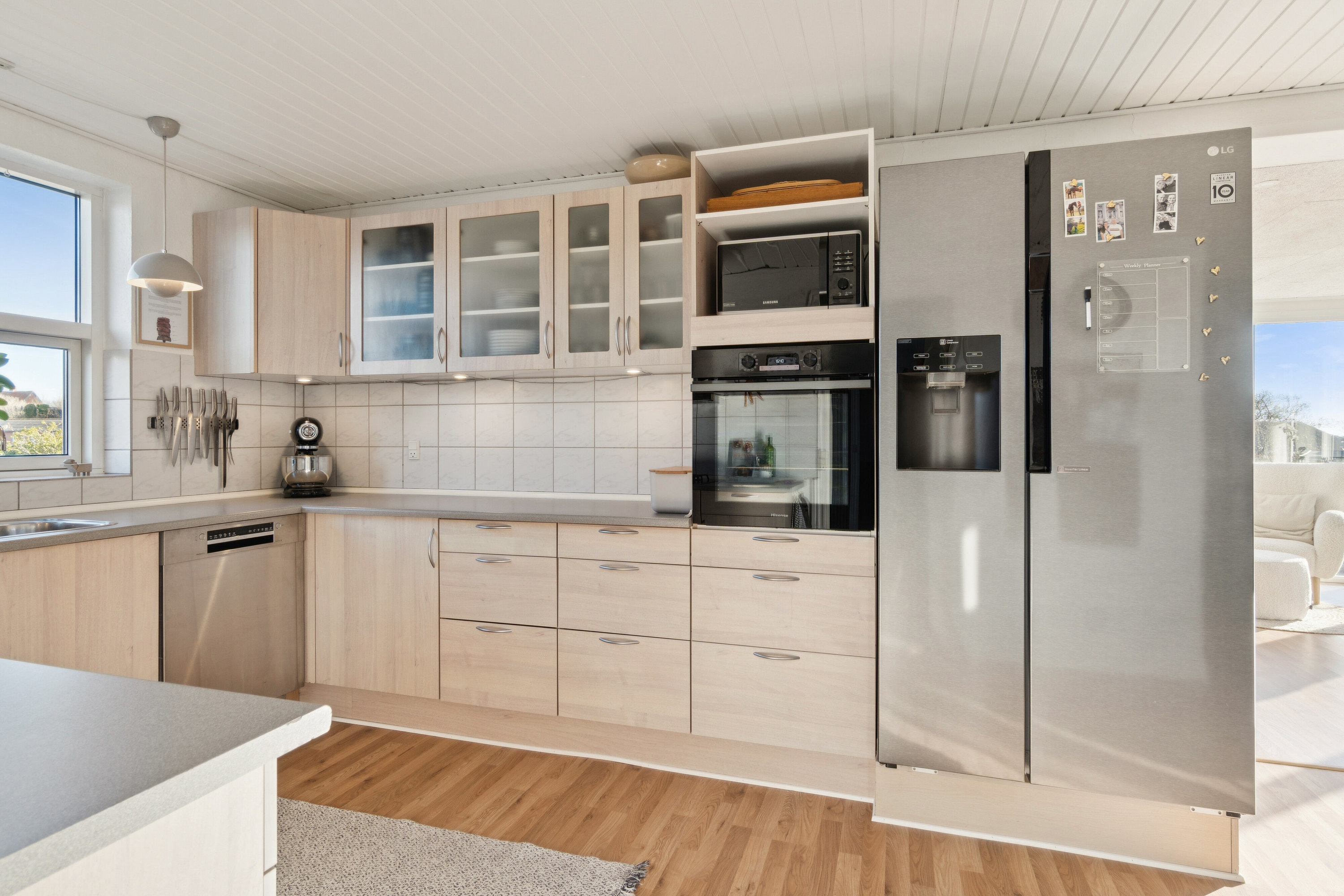 Fremhævet køkken billede i fuldskærmstilstand. Billede af Nørrevangen 17, 4550 Asnæs