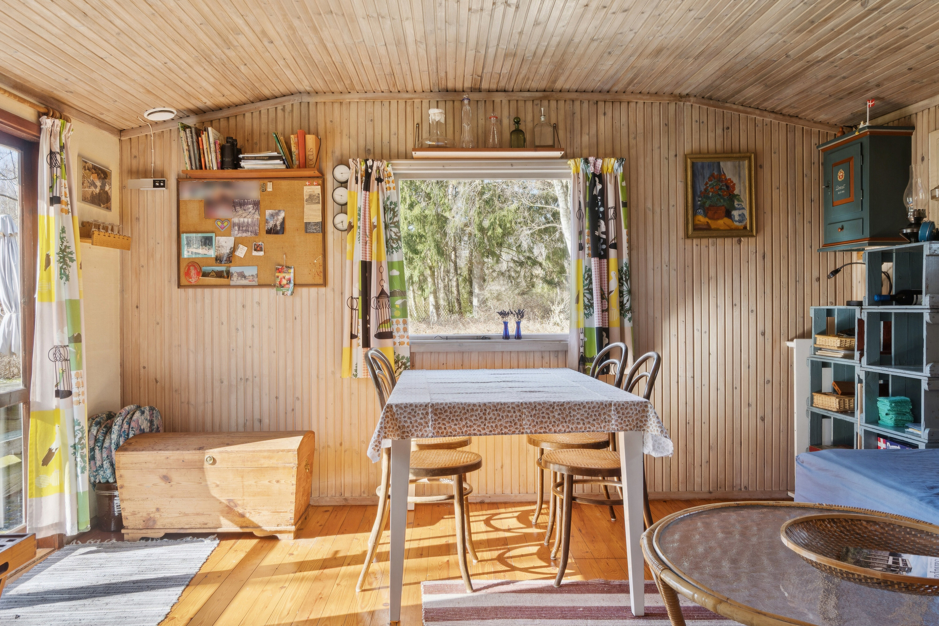 Fremhævet stue billede i fuldskærmstilstand. Billede af Ryagervej 41, Sandet, 3300 Frederiksværk