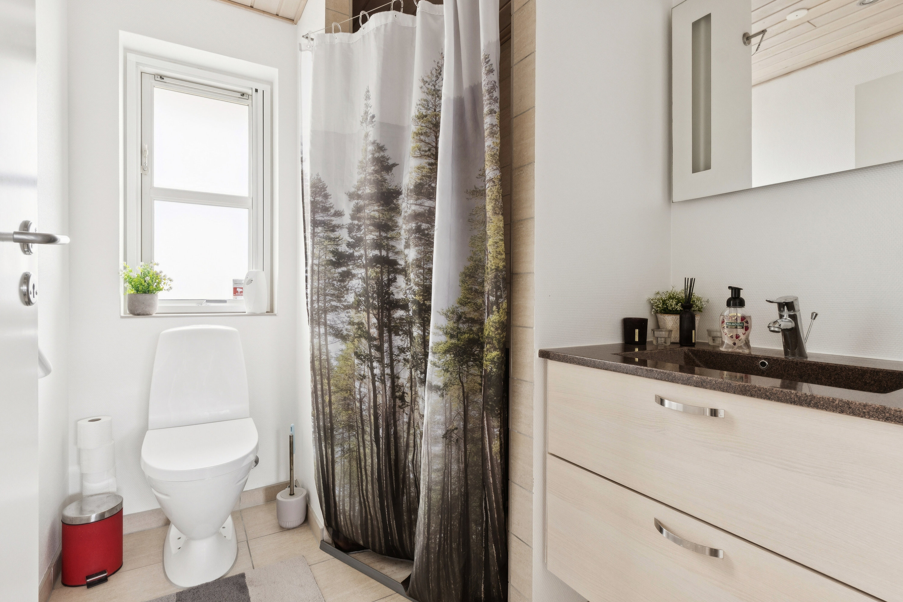 Fremhævet badeværelse billede i fuldskærmstilstand. Billede af Ketting Parkvej 69, 8462 Harlev J