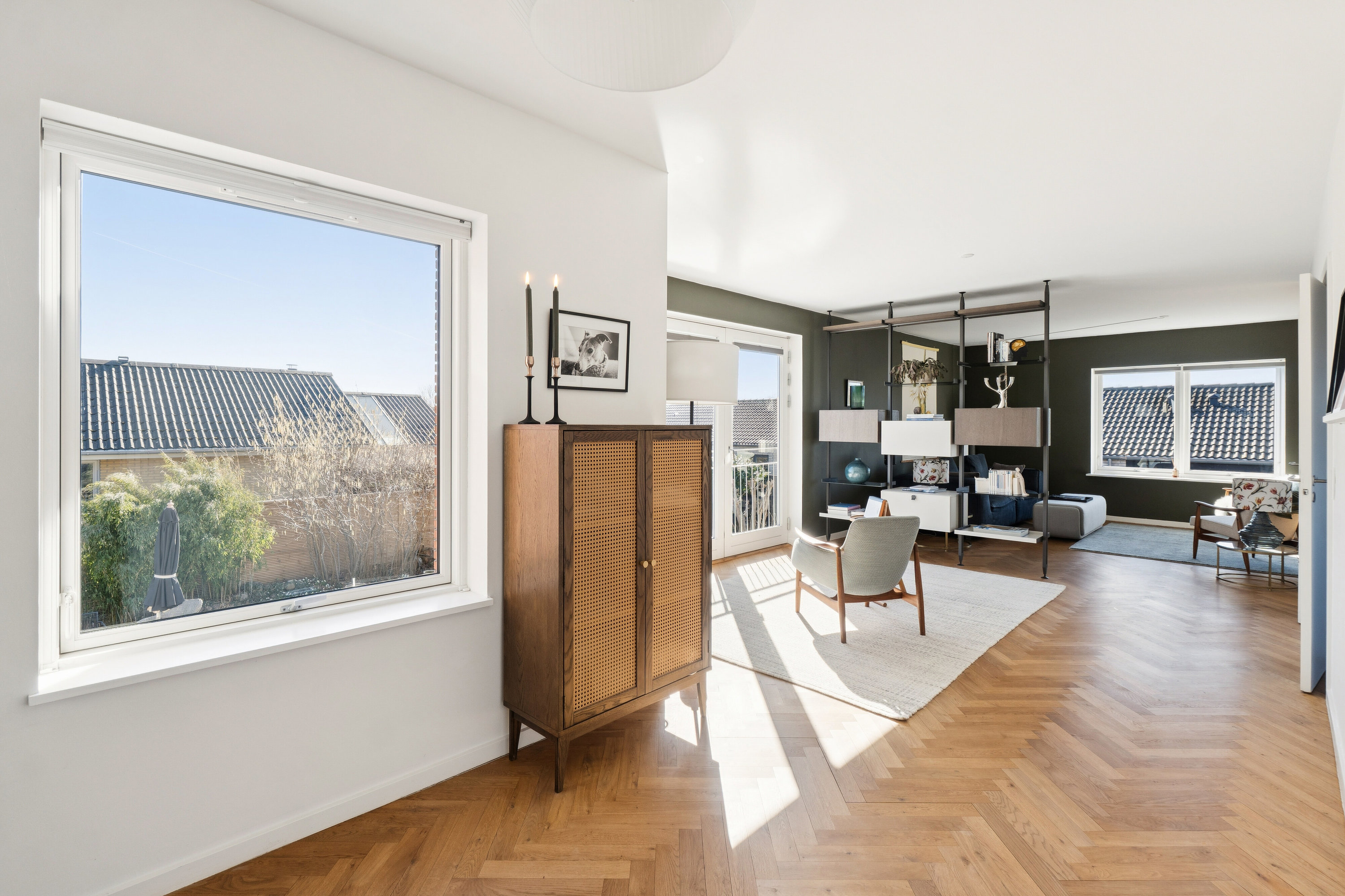 Fremhævet stue billede i fuldskærmstilstand. Billede af Karise Alle 5, 2650 Hvidovre