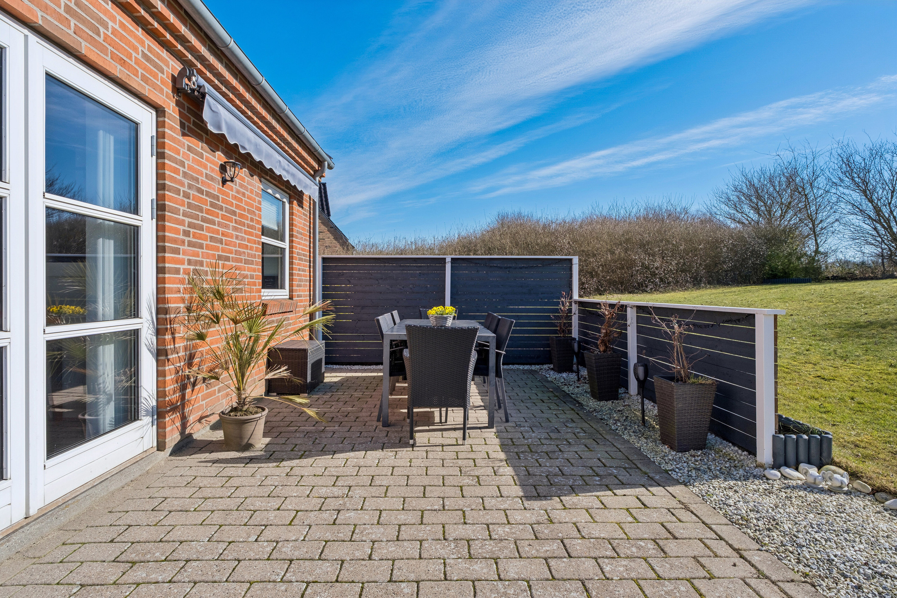 Fremhævet terrasse billede i fuldskærmstilstand. Billede af Saturnvej 24, 4200 Slagelse