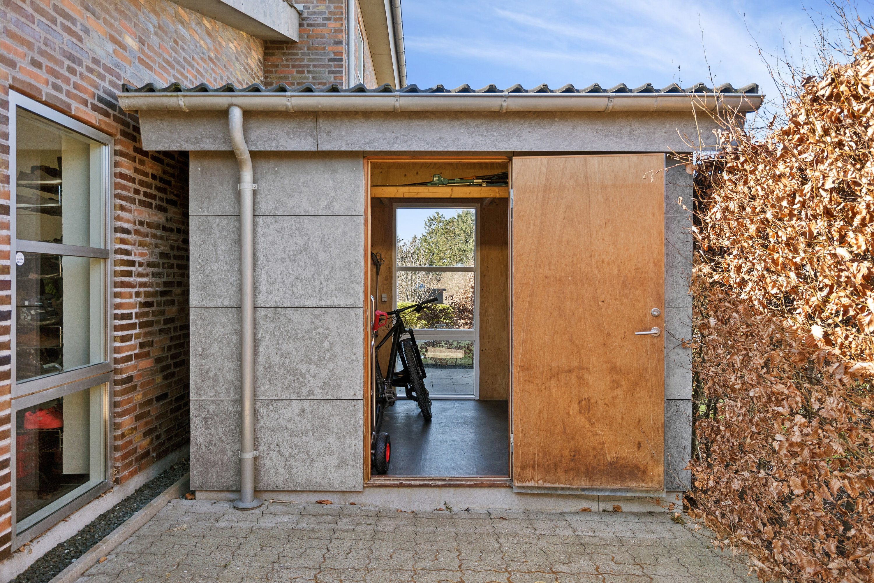 Fremhævet gang billede i fuldskærmstilstand. Billede af Bakkegårdsvej 29, Kollund, 6340 Kruså