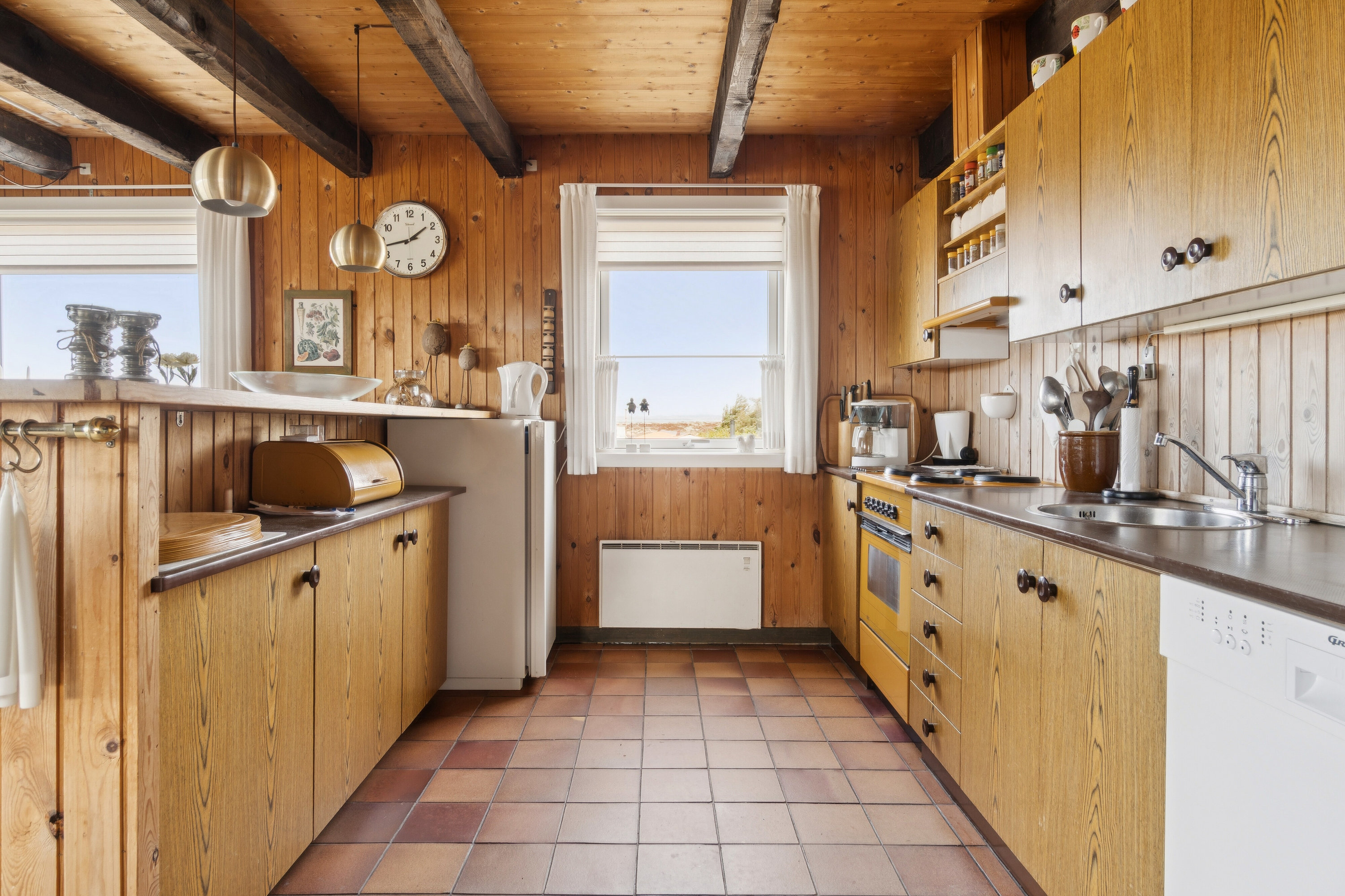 Fremhævet køkken billede i fuldskærmstilstand. Billede af Rylevej 4, Agger, 7770 Vestervig