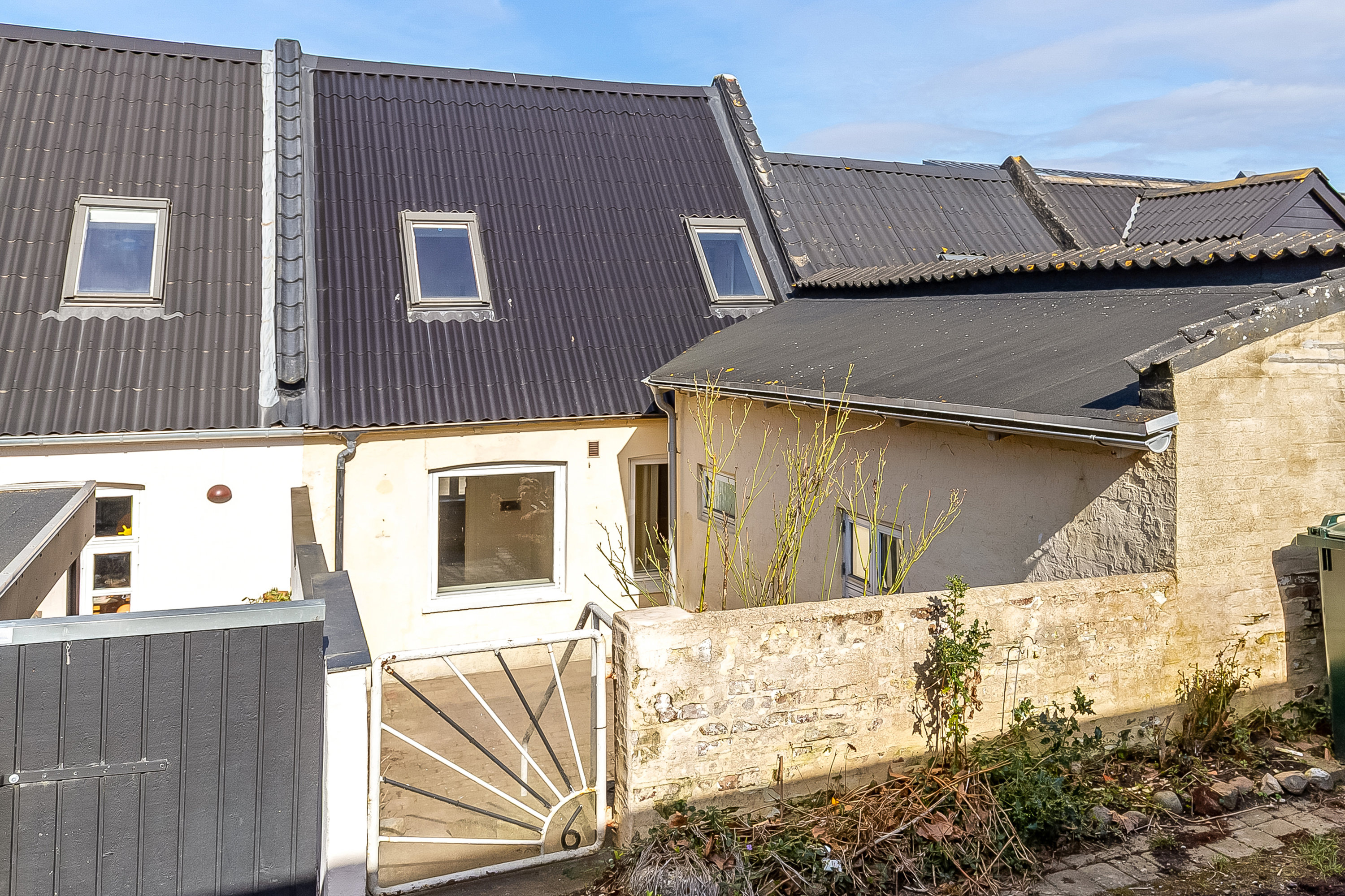 Fremhævet ejendommen billede i fuldskærmstilstand. Billede af Teglgårdsvej 6, 6000 Kolding