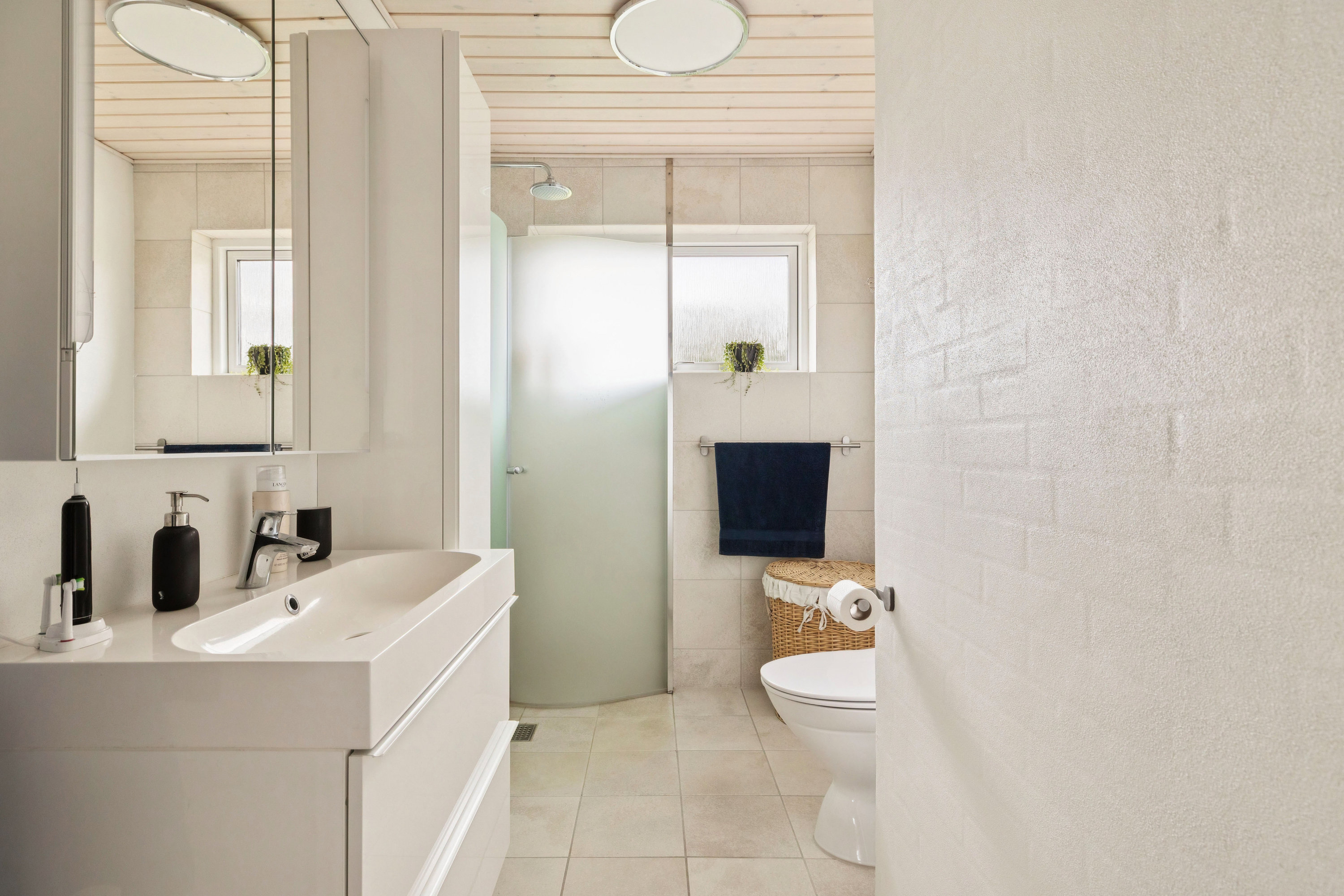 Fremhævet badeværelse billede i fuldskærmstilstand. Billede af Vibevej 9, 9500 Hobro