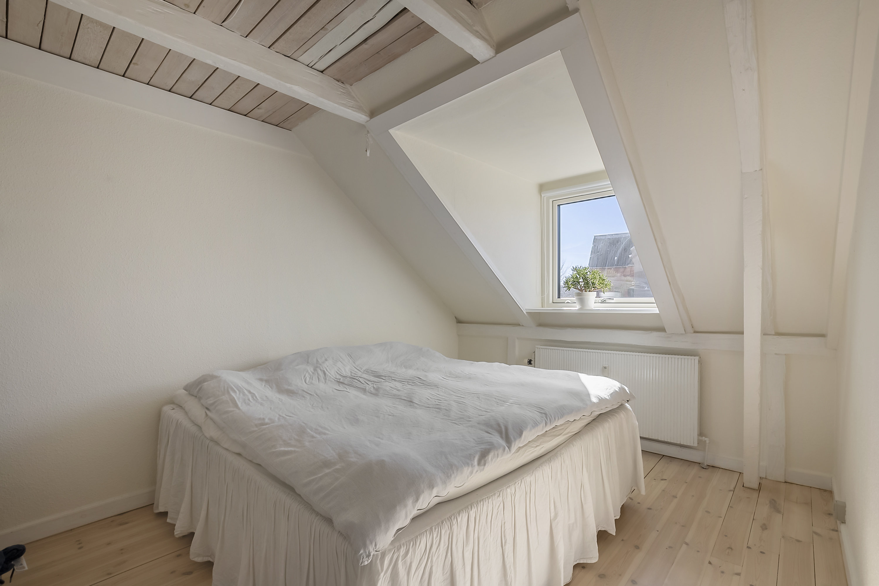 Fremhævet soveværelse billede i fuldskærmstilstand. Billede af Bredstedgade 16, 3., 5000 Odense C