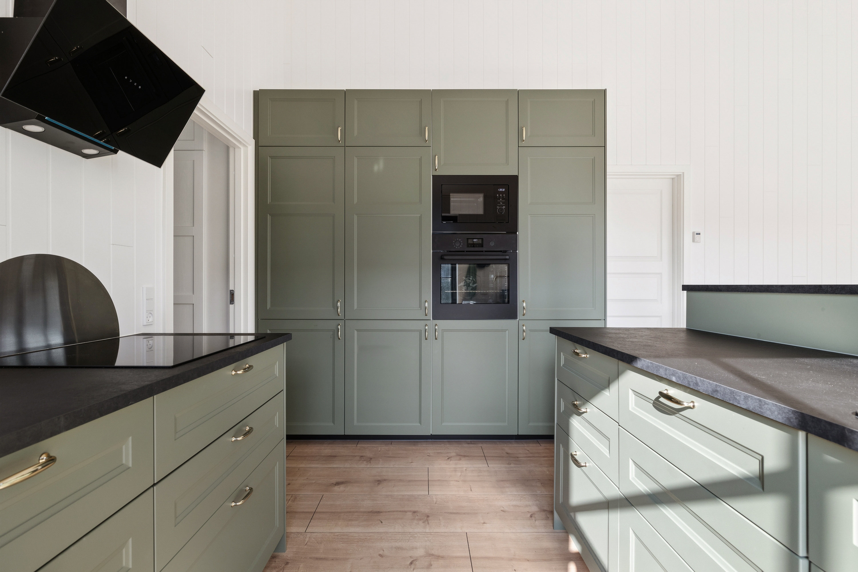 Fremhævet køkken billede i fuldskærmstilstand. Billede af Stenkisten 64, Øster Hurup, 9560 Hadsund