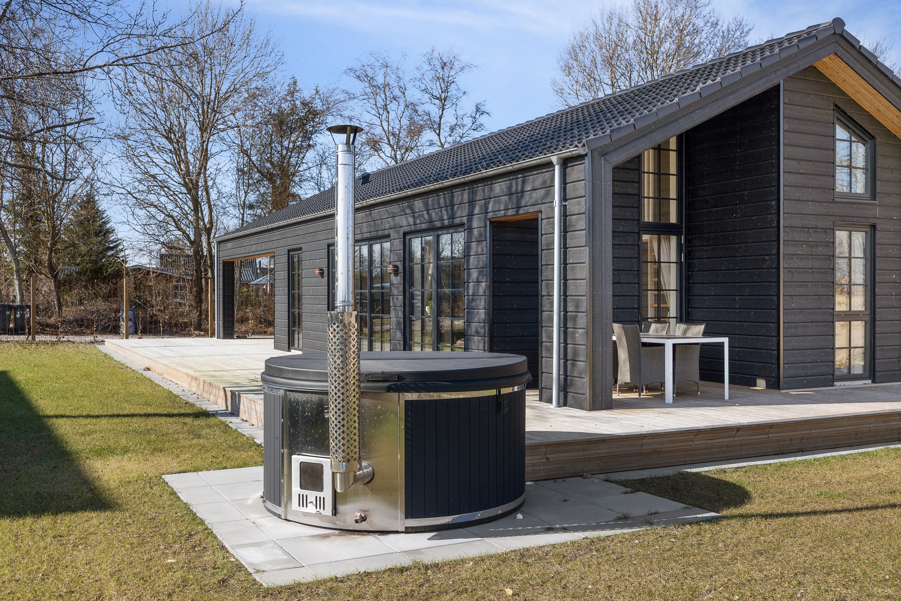 Fremhævet andet billede i fuldskærmstilstand. Billede af Stenkisten 64, Øster Hurup, 9560 Hadsund