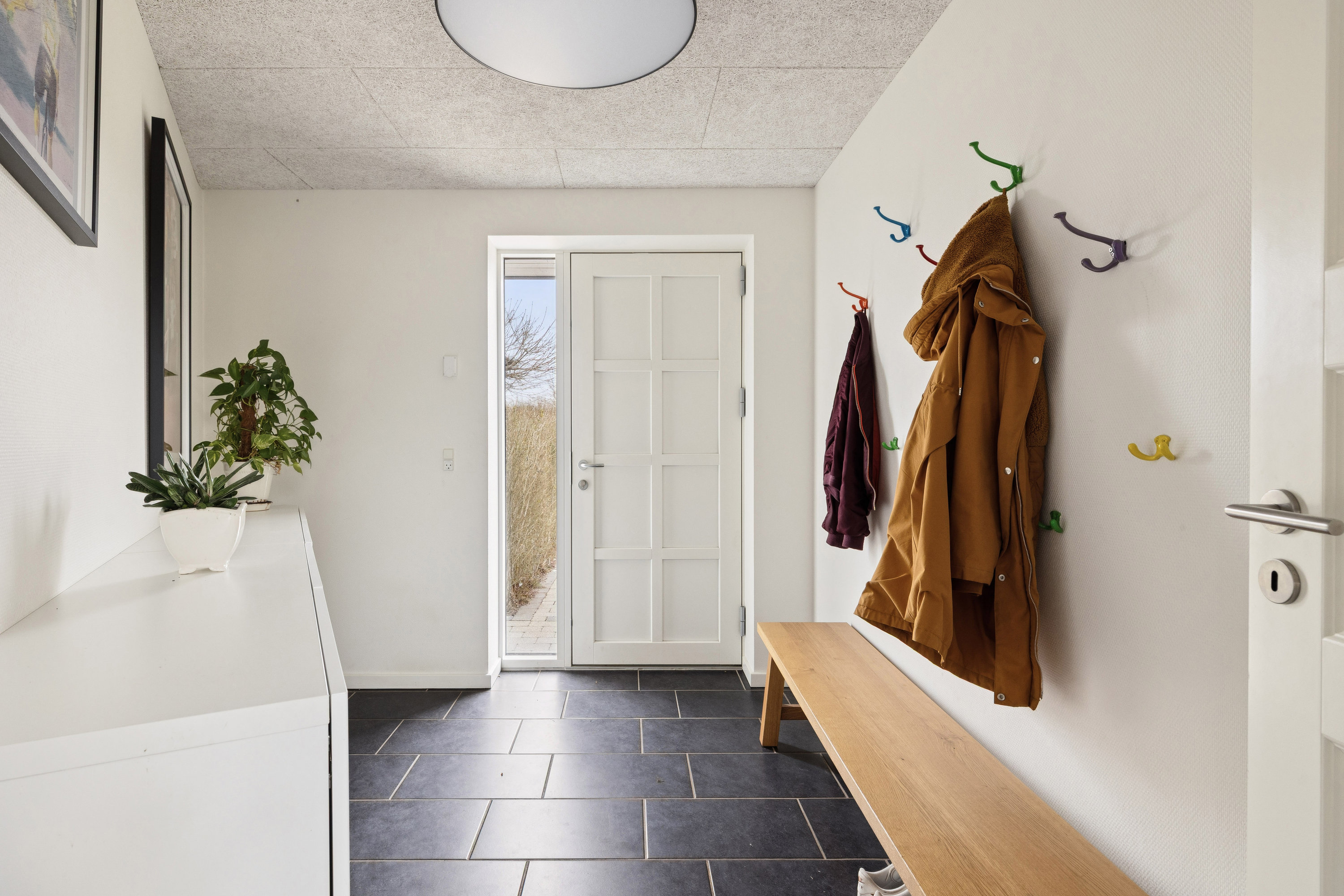 Fremhævet entré billede i fuldskærmstilstand. Billede af Bavnehøjvej 2, Valsgård, 9500 Hobro