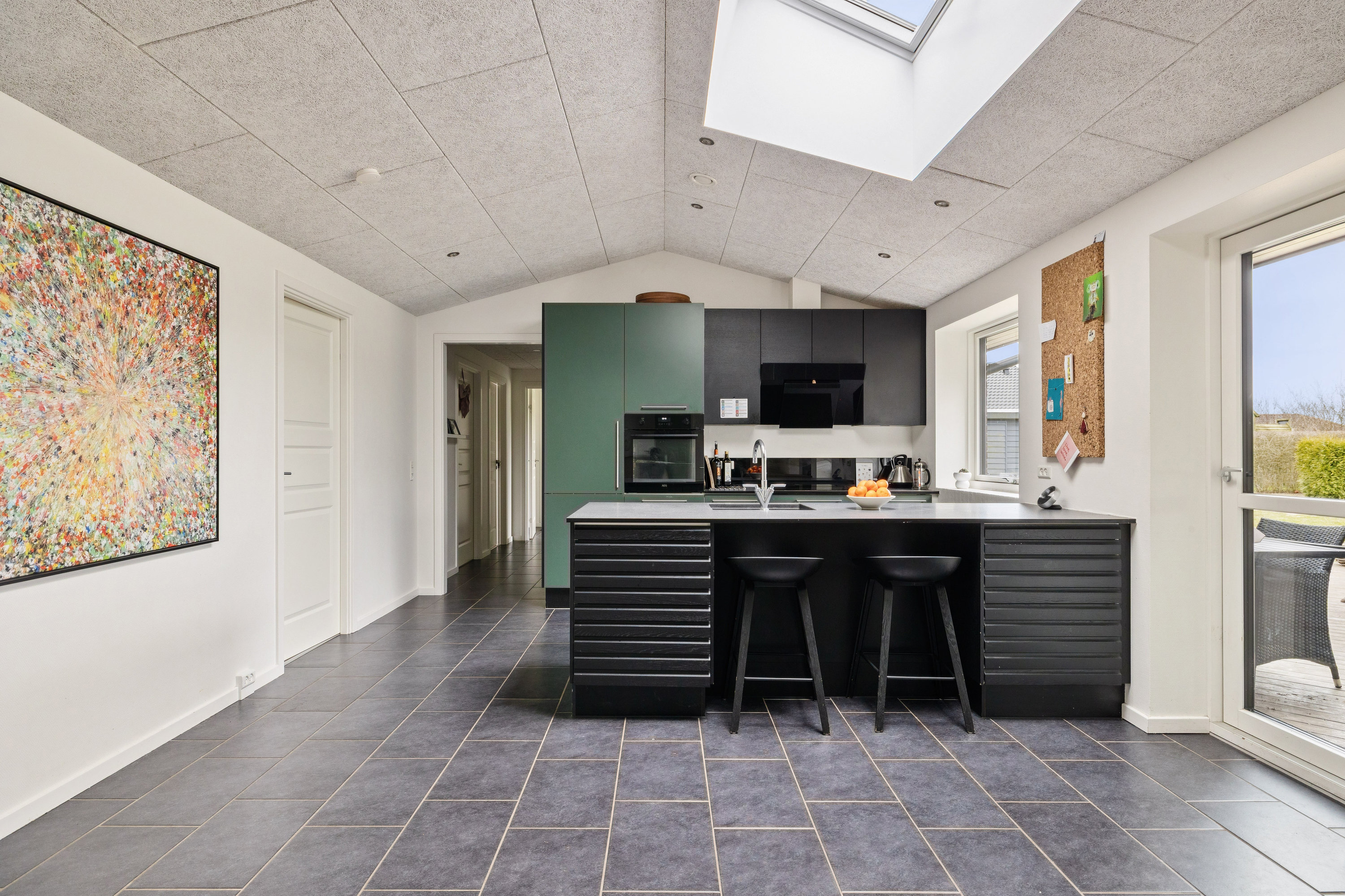 Fremhævet køkken billede i fuldskærmstilstand. Billede af Bavnehøjvej 2, Valsgård, 9500 Hobro