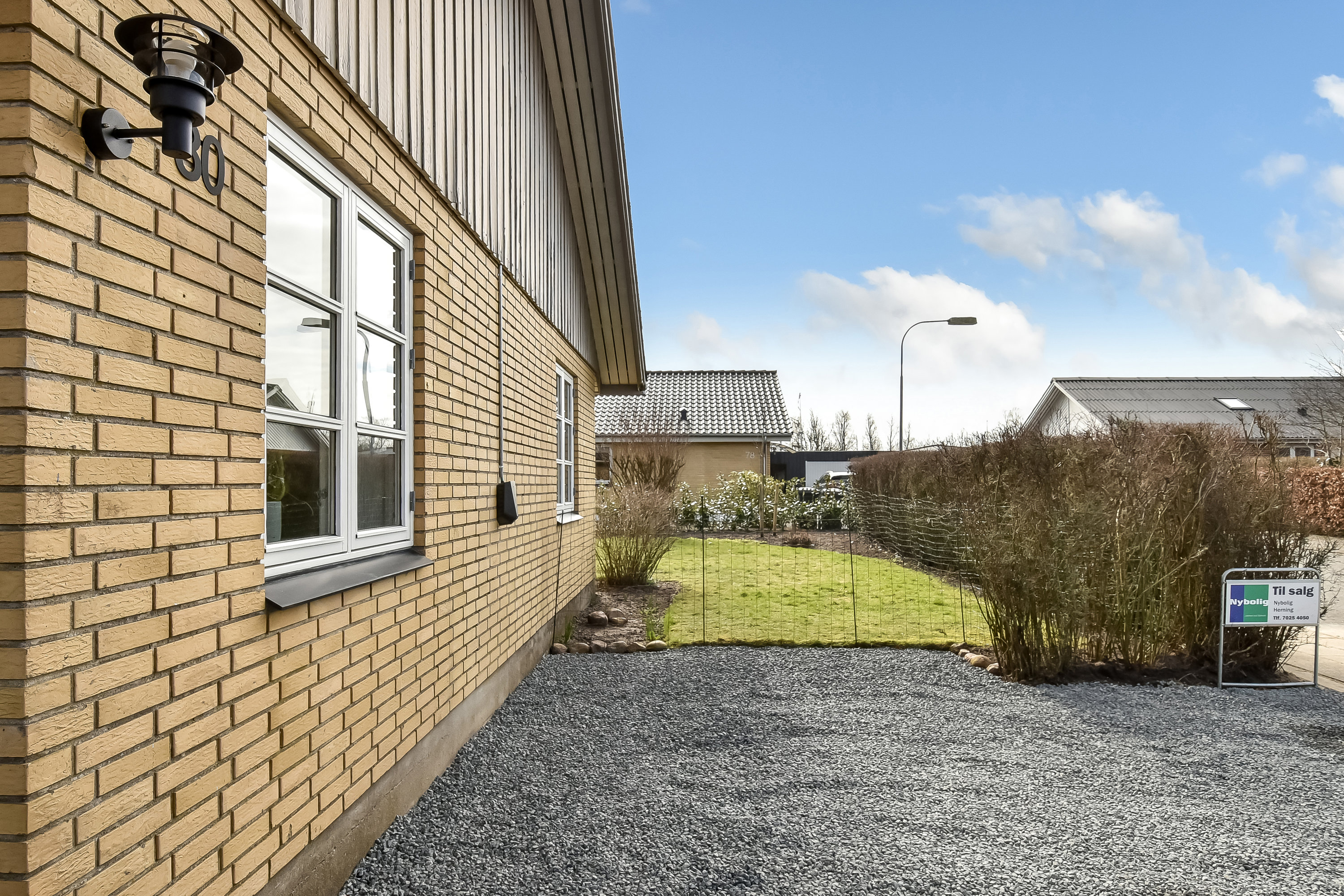 Fremhævet ejendommen billede i fuldskærmstilstand. Billede af Liselundvej 80, Tjørring, 7400 Herning