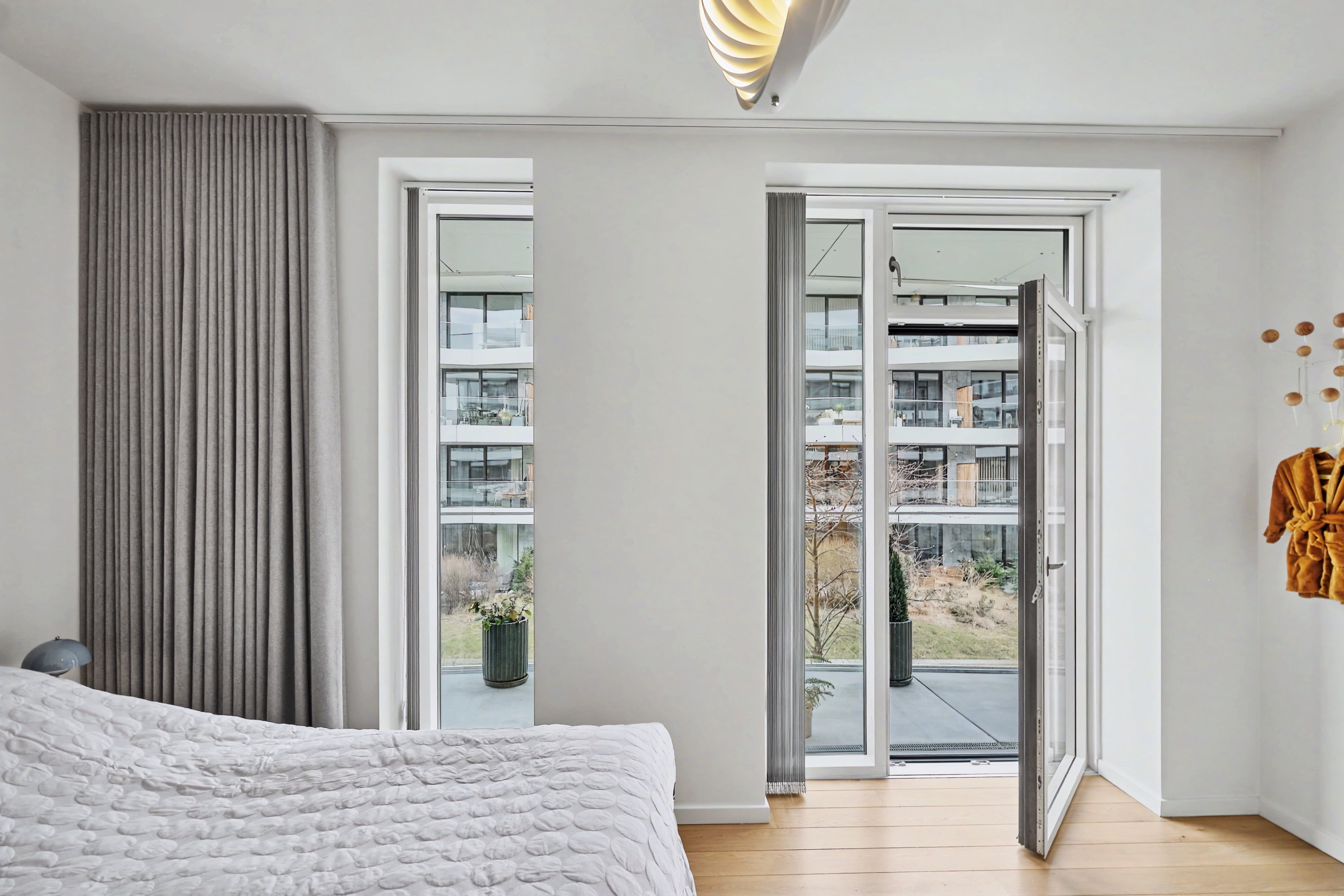 Fremhævet soveværelse billede i fuldskærmstilstand. Billede af Esther Aggebos Gade 34, 1. th., 8000 Aarhus C