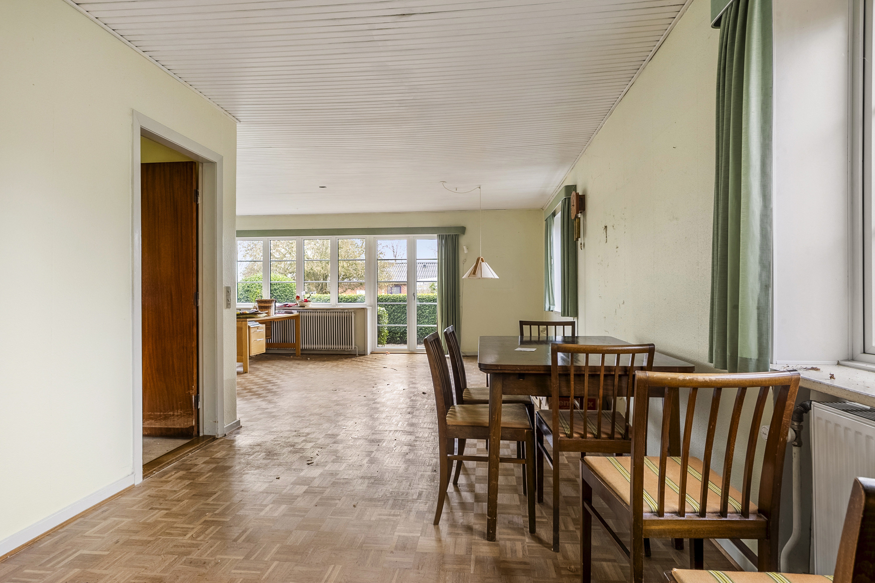 Fremhævet spisestue billede i fuldskærmstilstand. Billede af Villavej 7, Øster Lindet, 6630 Rødding