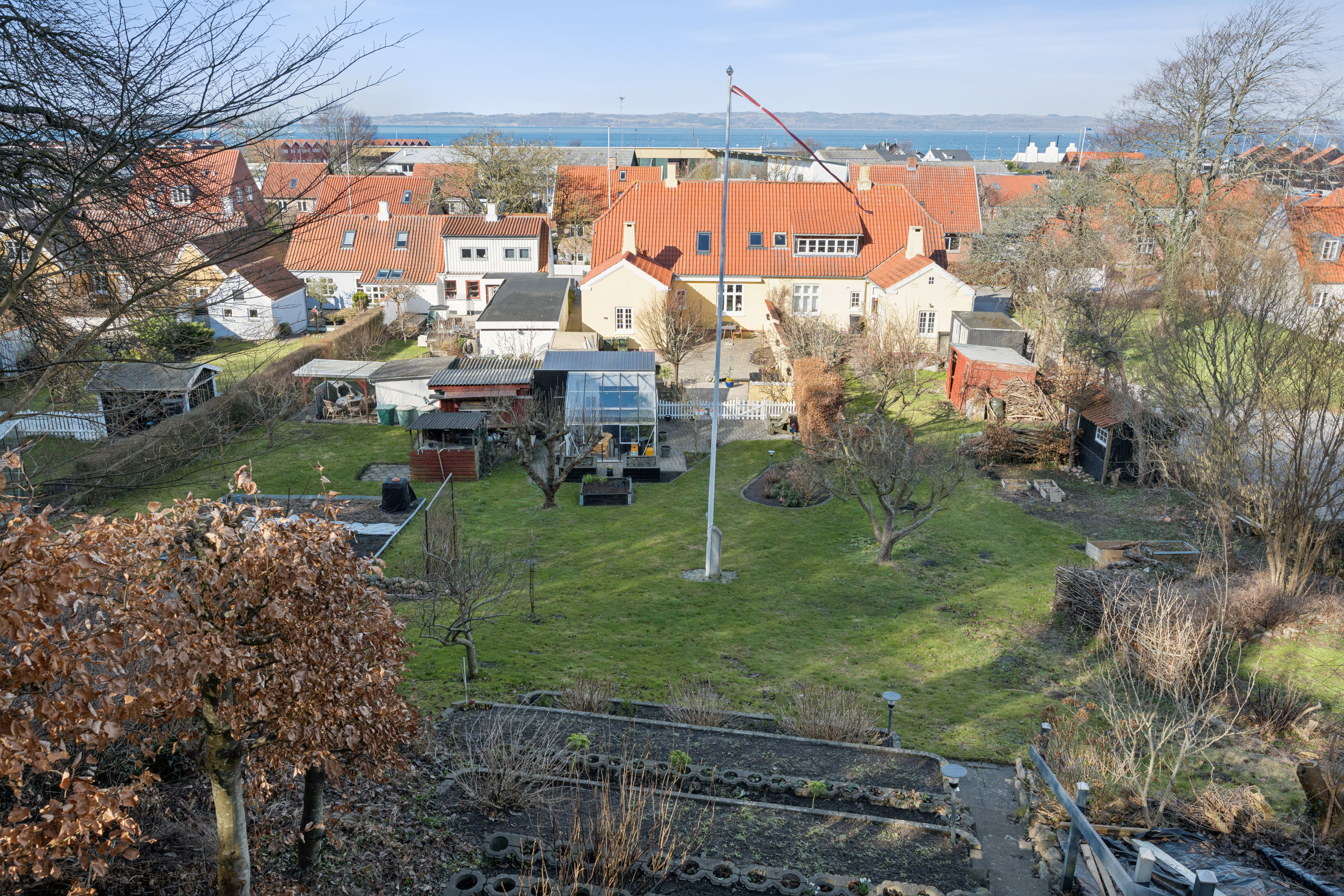 Fremhævet have billede i fuldskærmstilstand. Billede af Søndergade 25, 8400 Ebeltoft