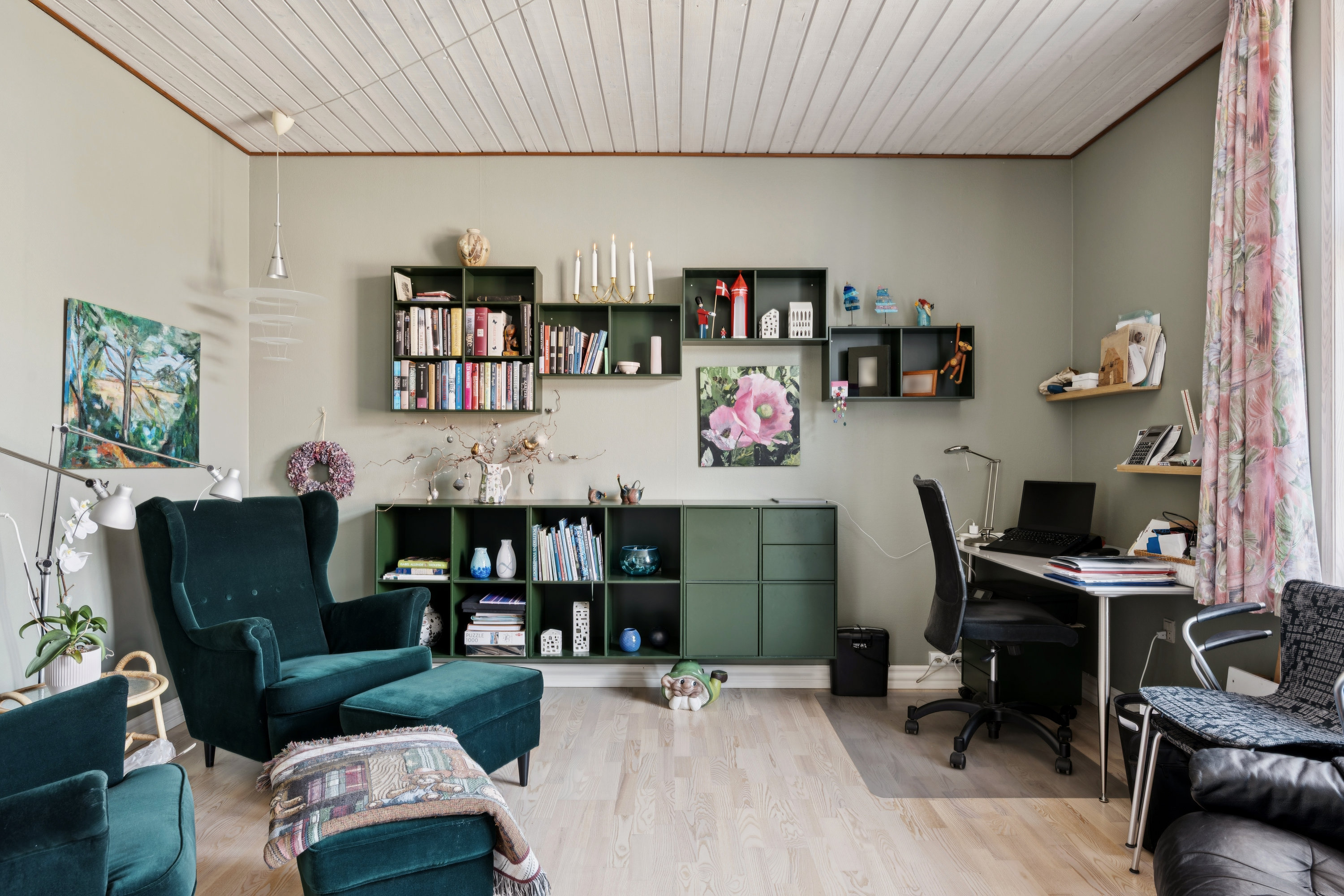 Fremhævet stue billede i fuldskærmstilstand. Billede af Søndergade 25, 8400 Ebeltoft