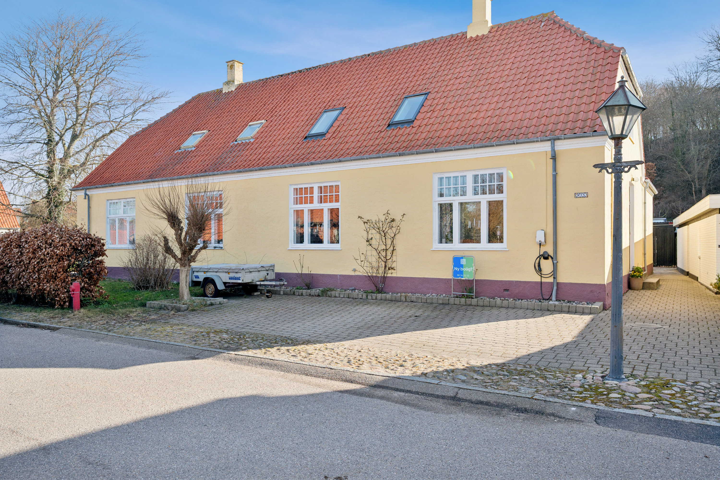 Fremhævet andet billede i fuldskærmstilstand. Billede af Søndergade 25, 8400 Ebeltoft