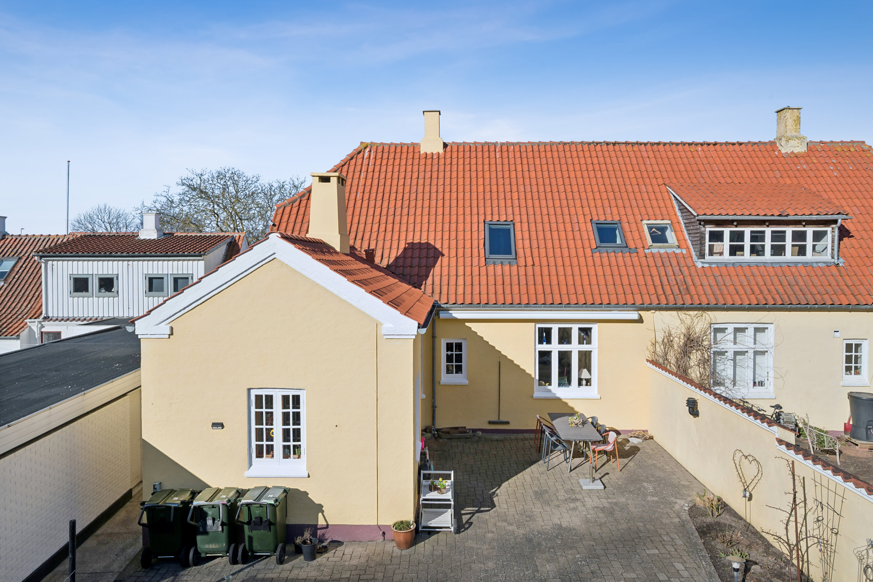 Fremhævet andet billede i fuldskærmstilstand. Billede af Søndergade 25, 8400 Ebeltoft