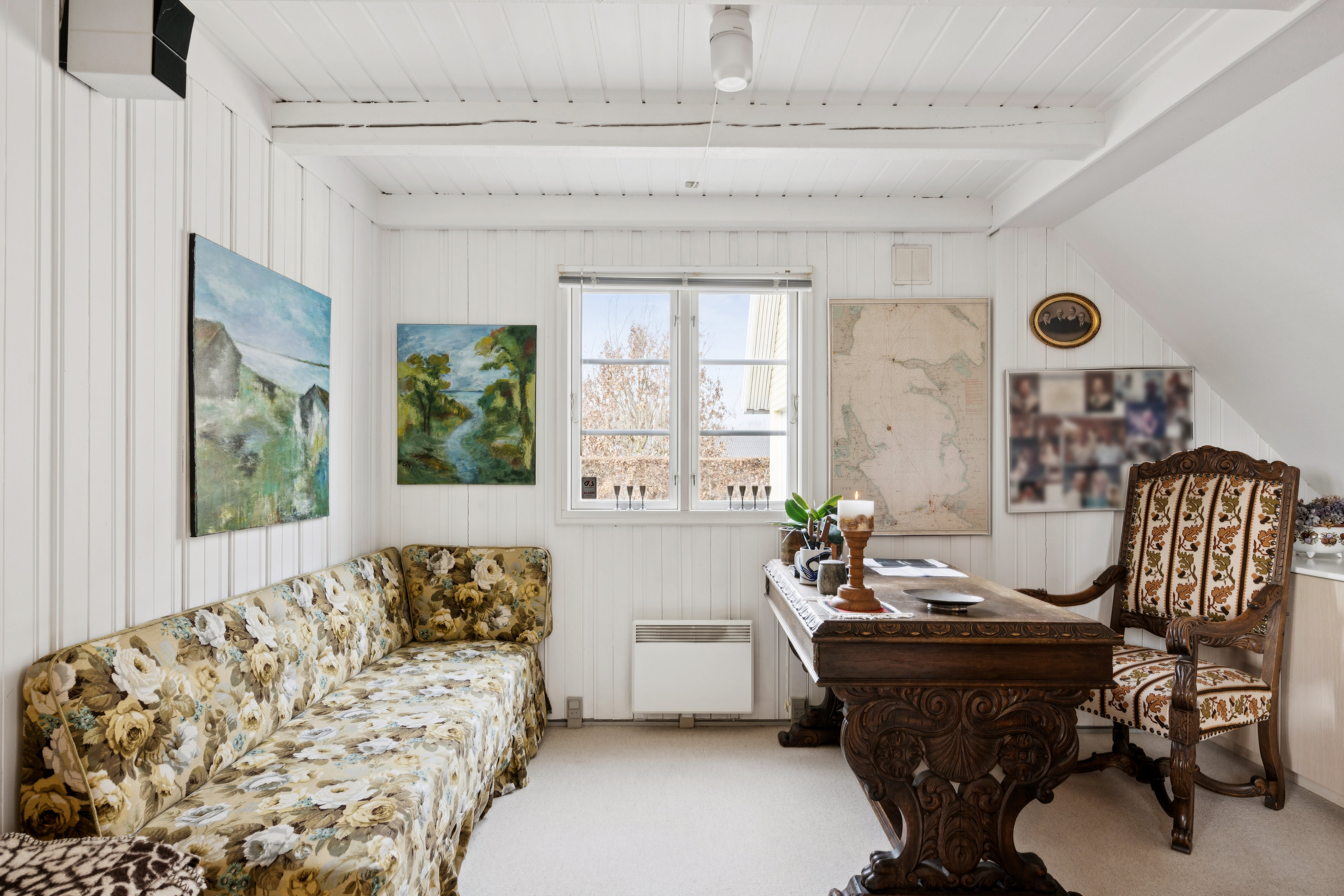 Fremhævet stue billede i fuldskærmstilstand. Billede af Havrevangen 16, 8400 Ebeltoft