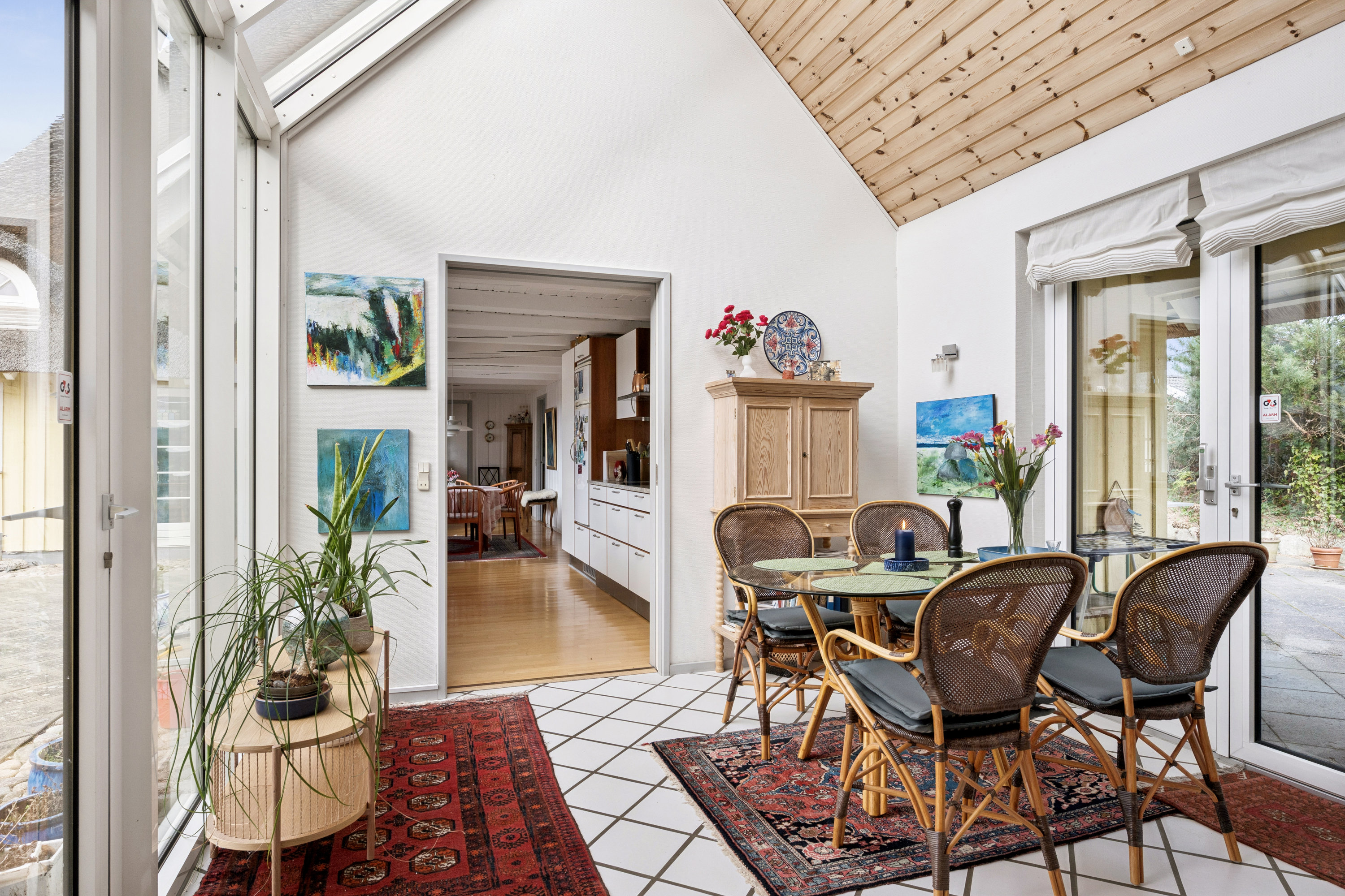 Fremhævet stue billede i fuldskærmstilstand. Billede af Havrevangen 16, 8400 Ebeltoft