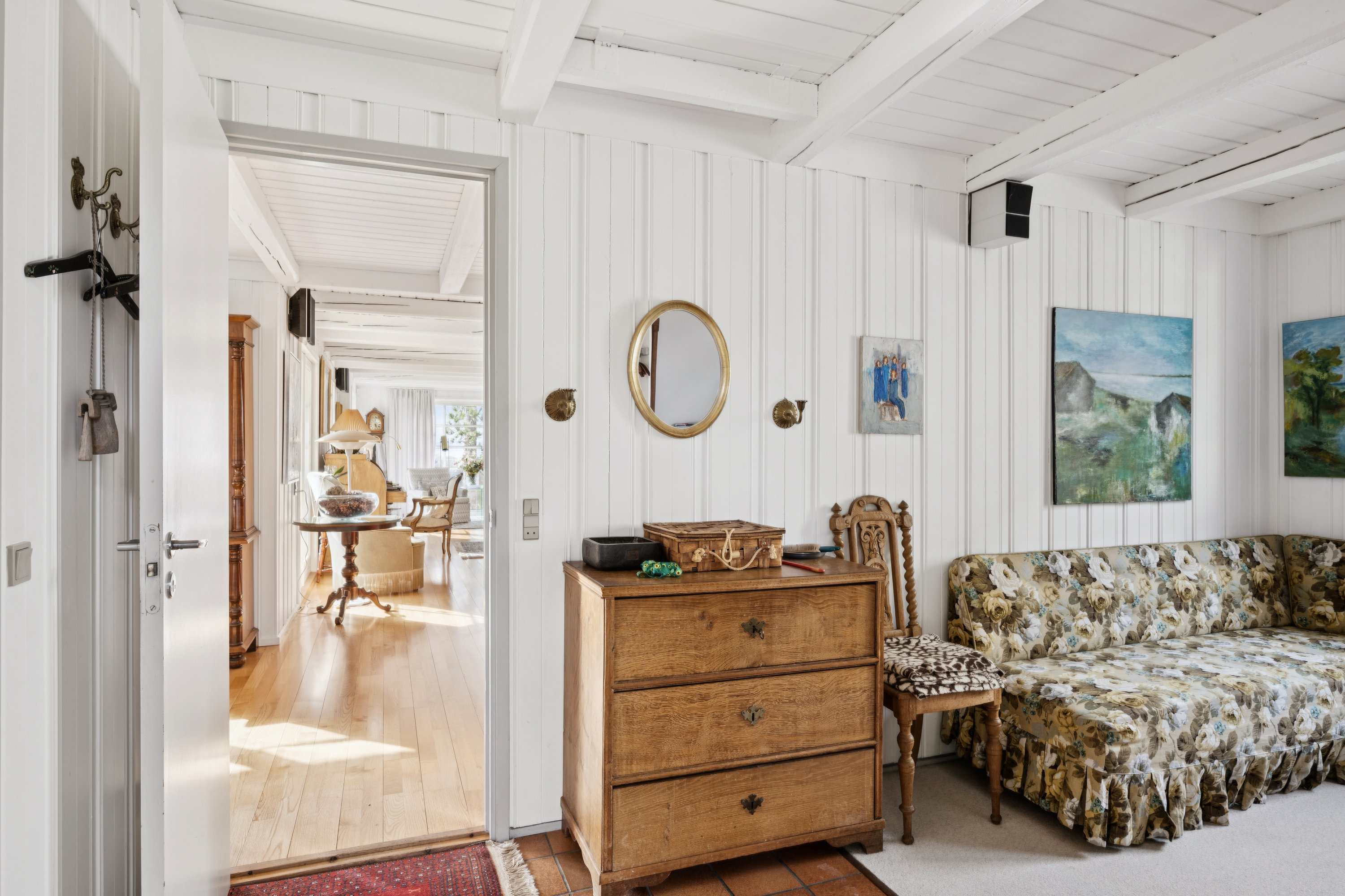 Fremhævet gang billede i fuldskærmstilstand. Billede af Havrevangen 16, 8400 Ebeltoft