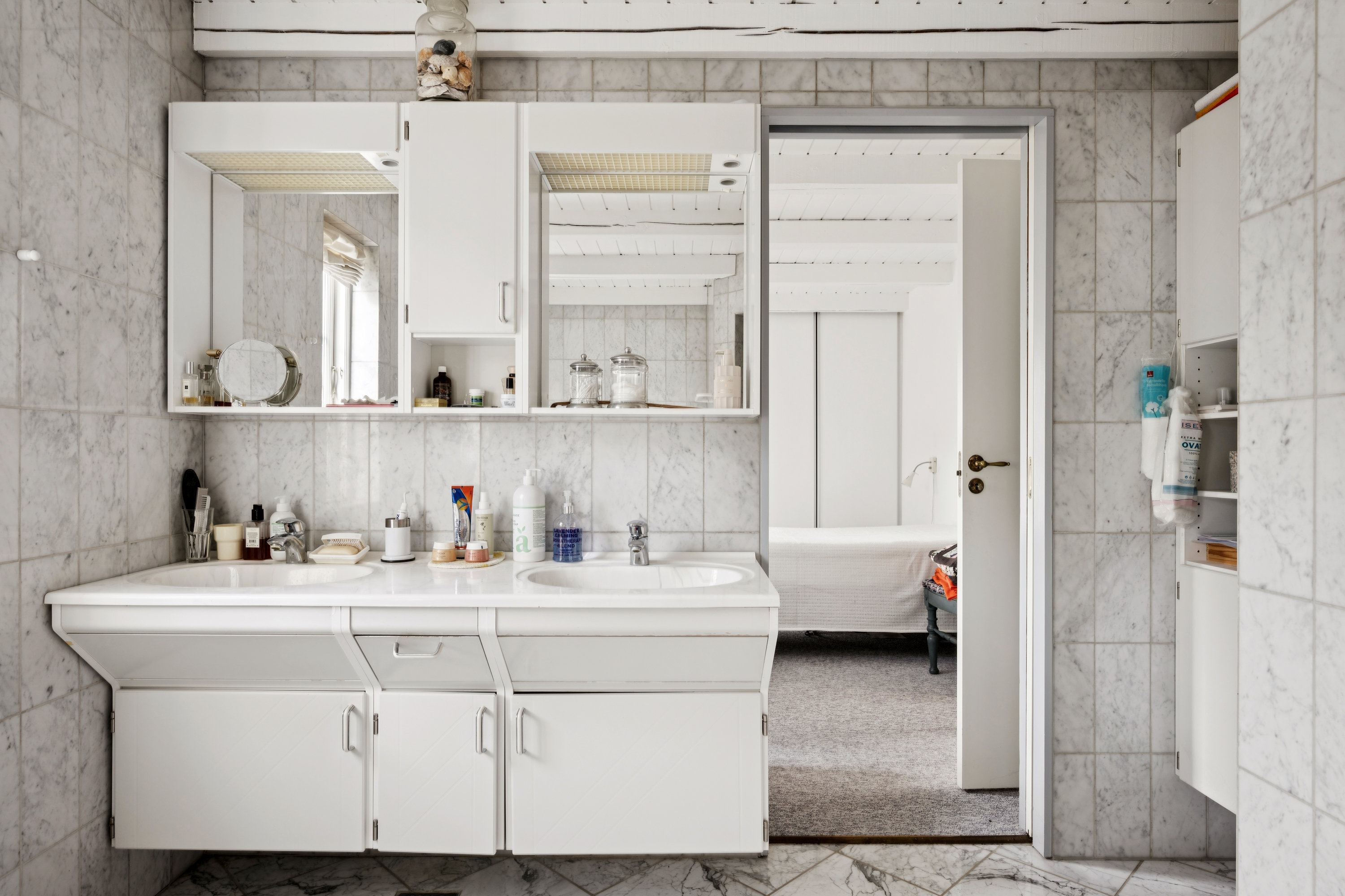 Fremhævet badeværelse billede i fuldskærmstilstand. Billede af Havrevangen 16, 8400 Ebeltoft