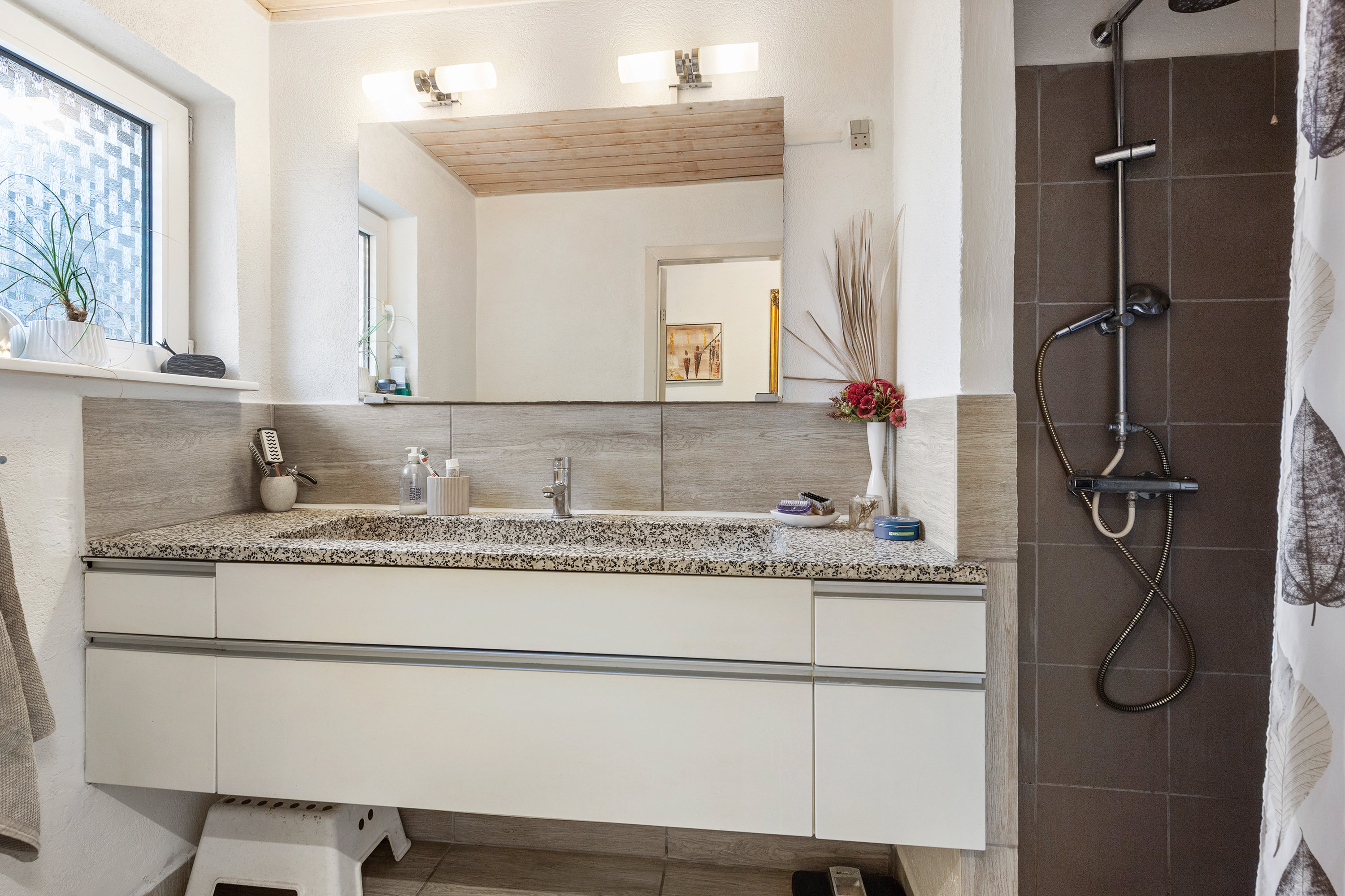 Fremhævet badeværelse billede i fuldskærmstilstand. Billede af Diget 5, 9460 Brovst