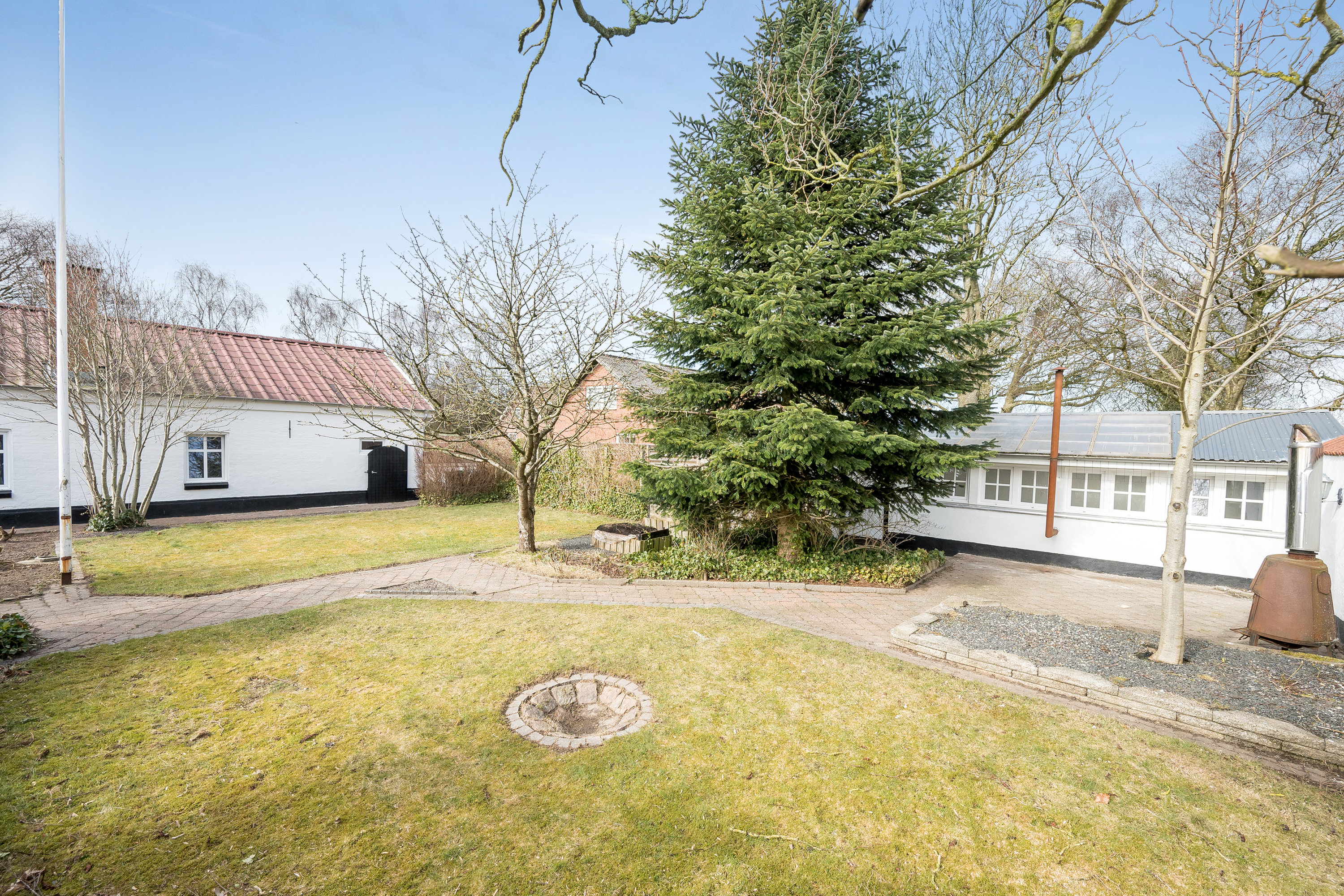 Fremhævet have billede i fuldskærmstilstand. Billede af Ølgodvej 84, Bjerremose, 6800 Varde