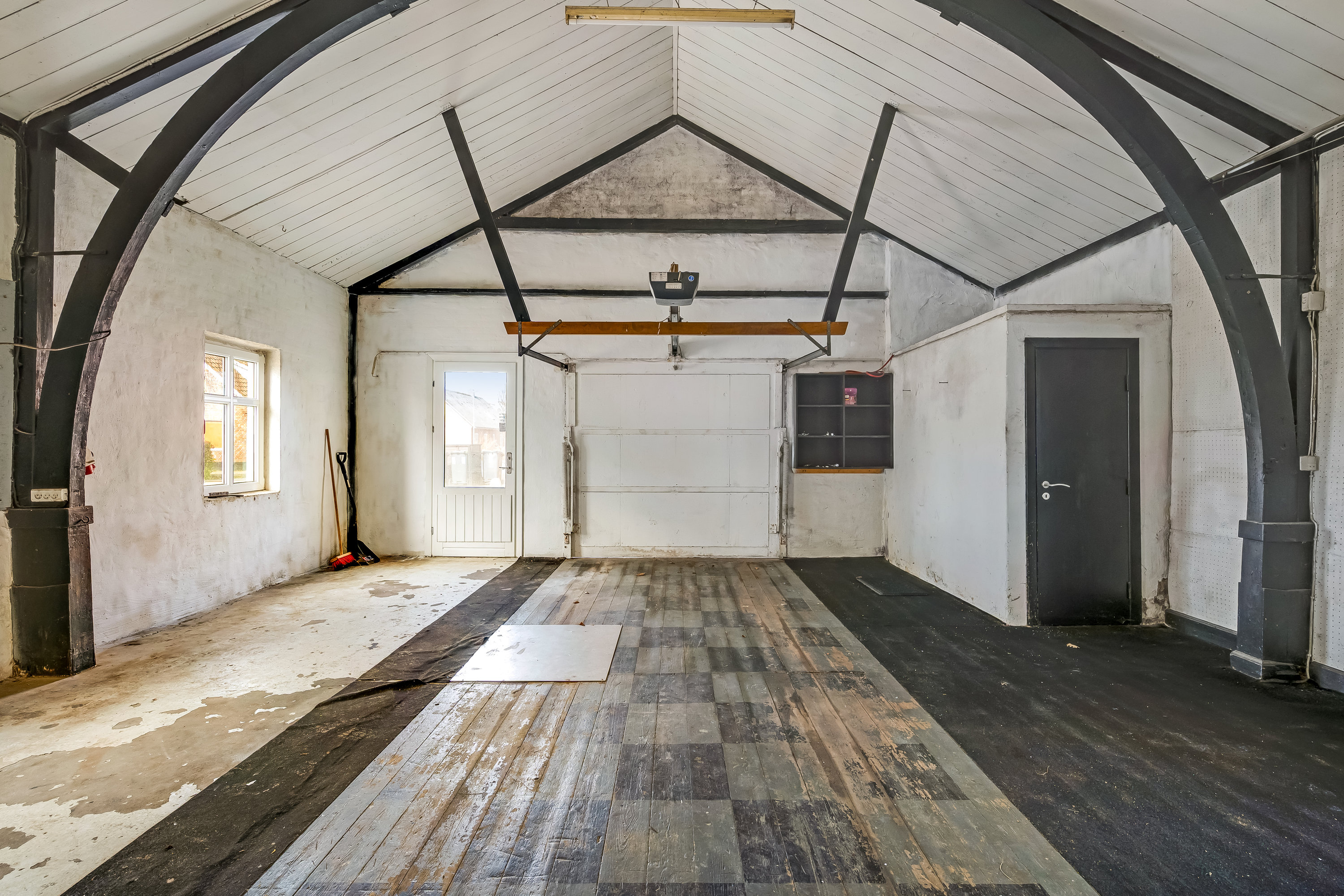 Fremhævet stue billede i fuldskærmstilstand. Billede af Ølgodvej 84, Bjerremose, 6800 Varde