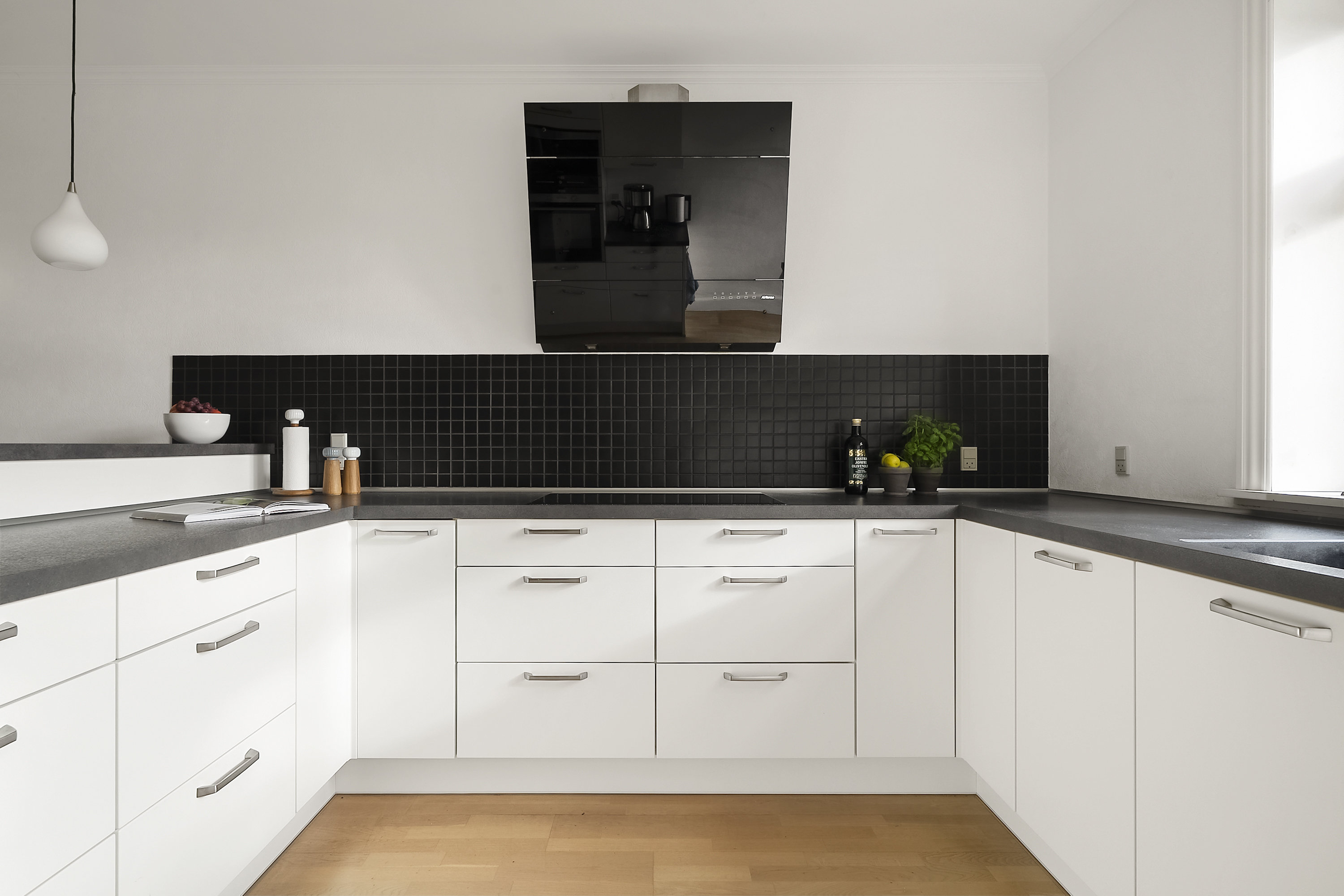 Fremhævet køkken billede i fuldskærmstilstand. Billede af Bojsensvej 1, 8751 Gedved