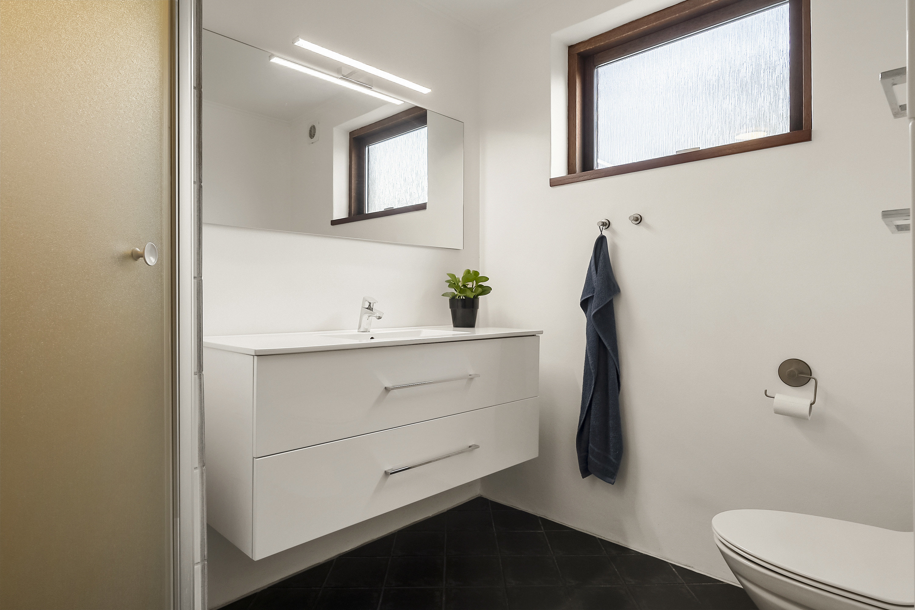 Fremhævet badeværelse billede i fuldskærmstilstand. Billede af Bojsensvej 1, 8751 Gedved