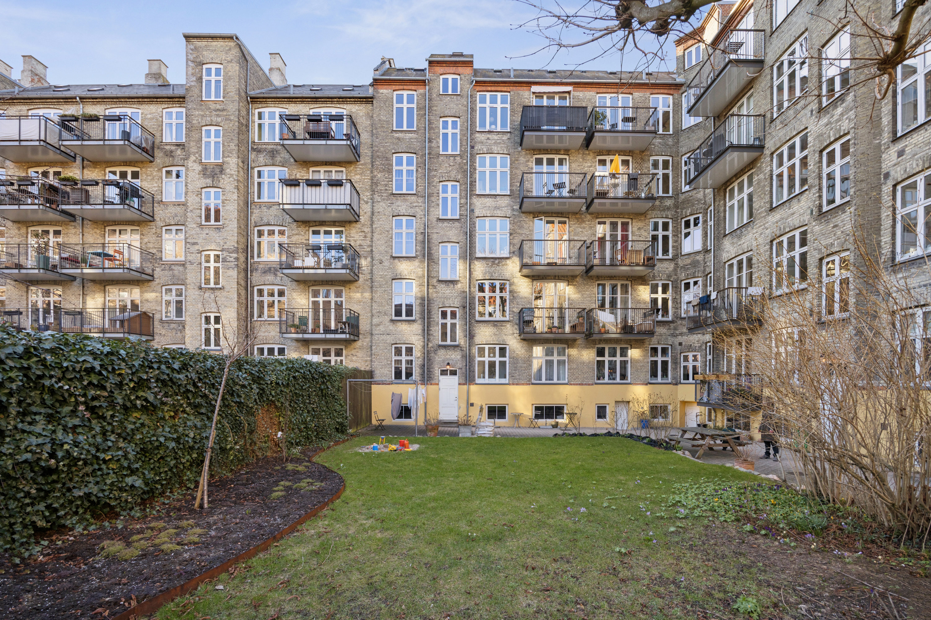 Fremhævet andet billede i fuldskærmstilstand. Billede af Langelandsvej 20A, 1., 2000 Frederiksberg