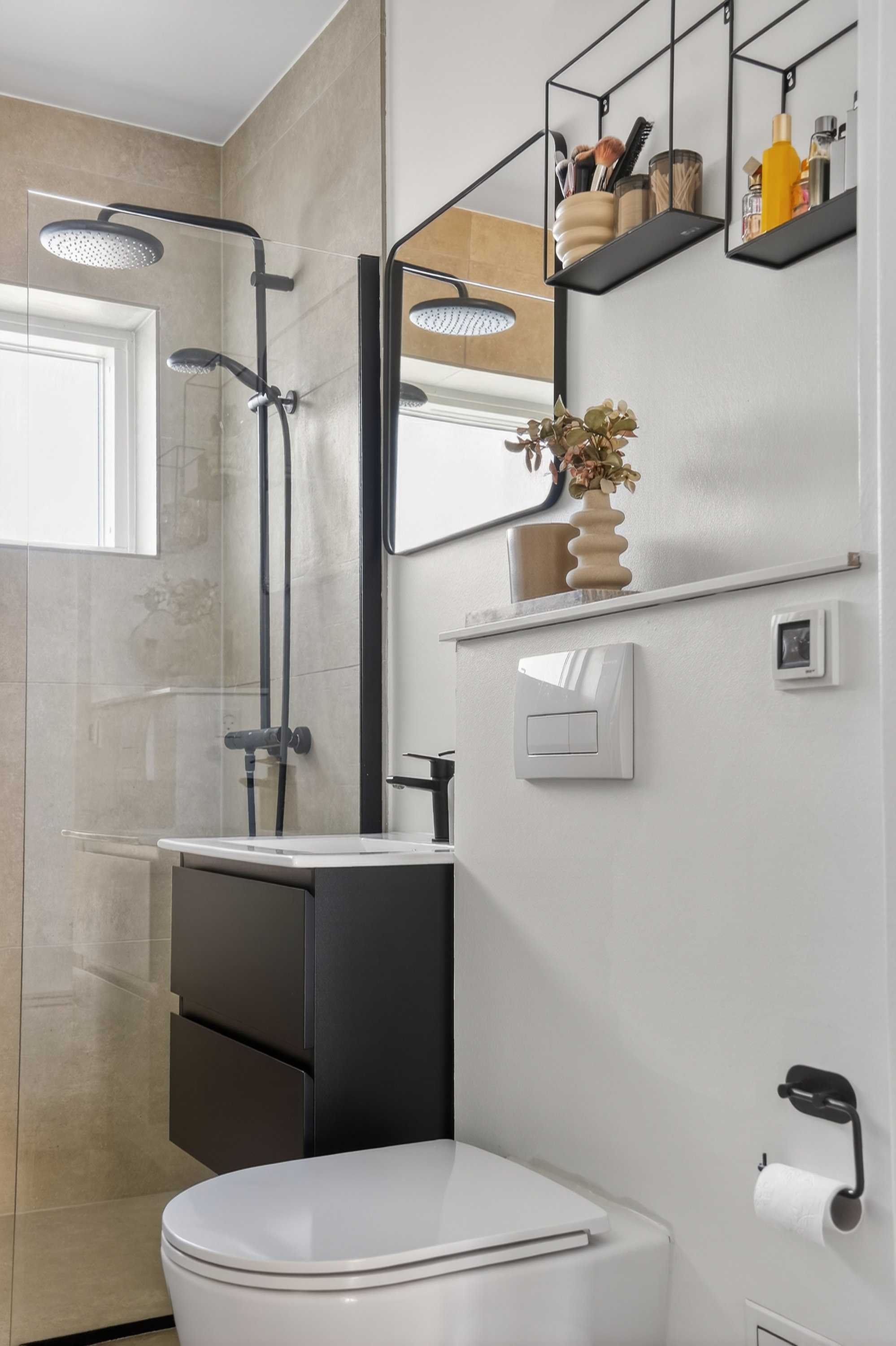 Fremhævet badeværelse billede i fuldskærmstilstand. Billede af Tinghøjvej 38, 2. th., 2860 Søborg