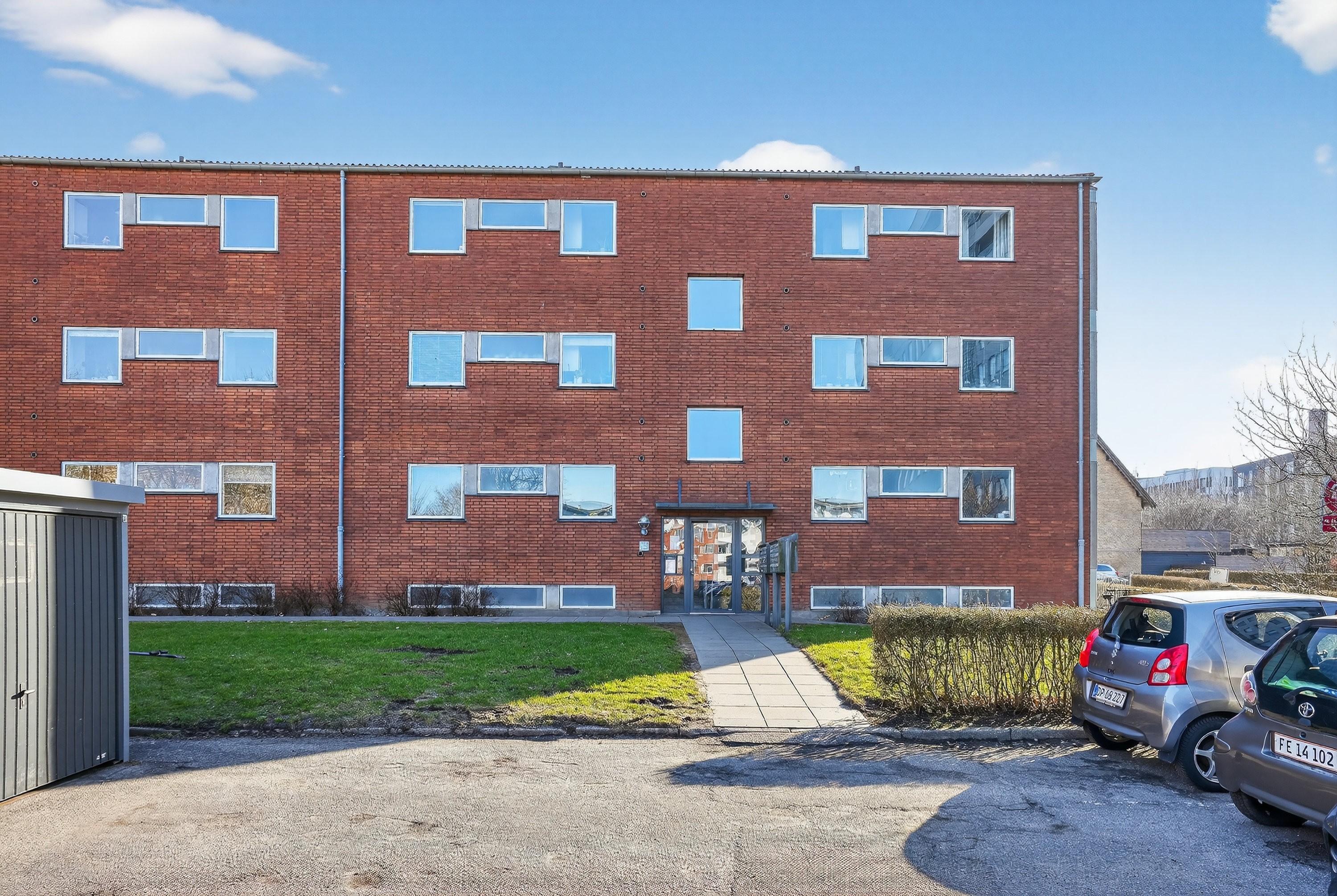 Fremhævet ejendommen billede i fuldskærmstilstand. Billede af Tinghøjvej 38, 2. th., 2860 Søborg